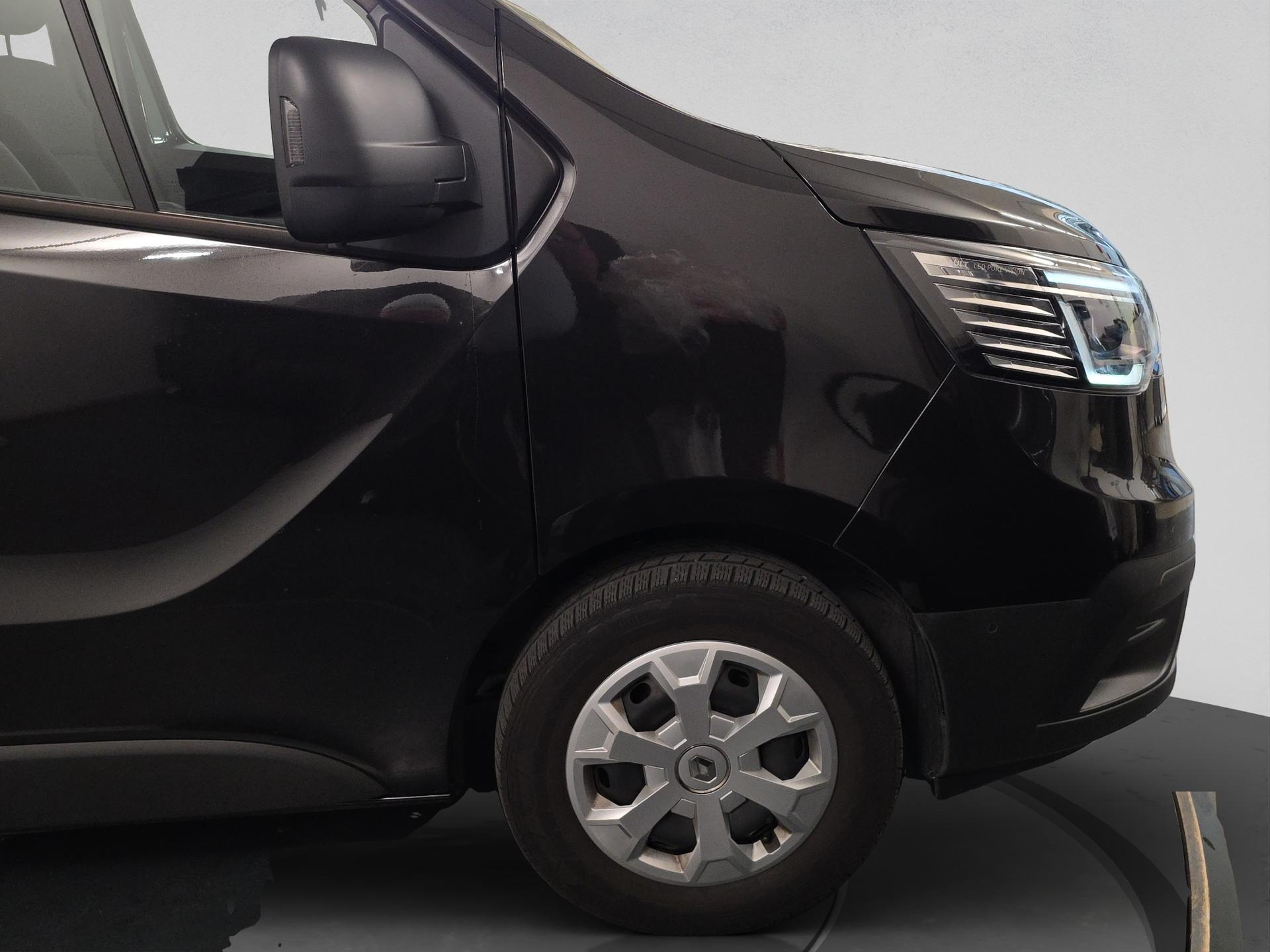 RENAULT Trafic Blue dCi 150 Passenger Evolution EDC-image-17