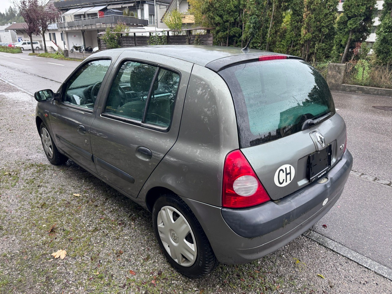 RENAULT Clio 1.4 16V Expression Confort-image-3