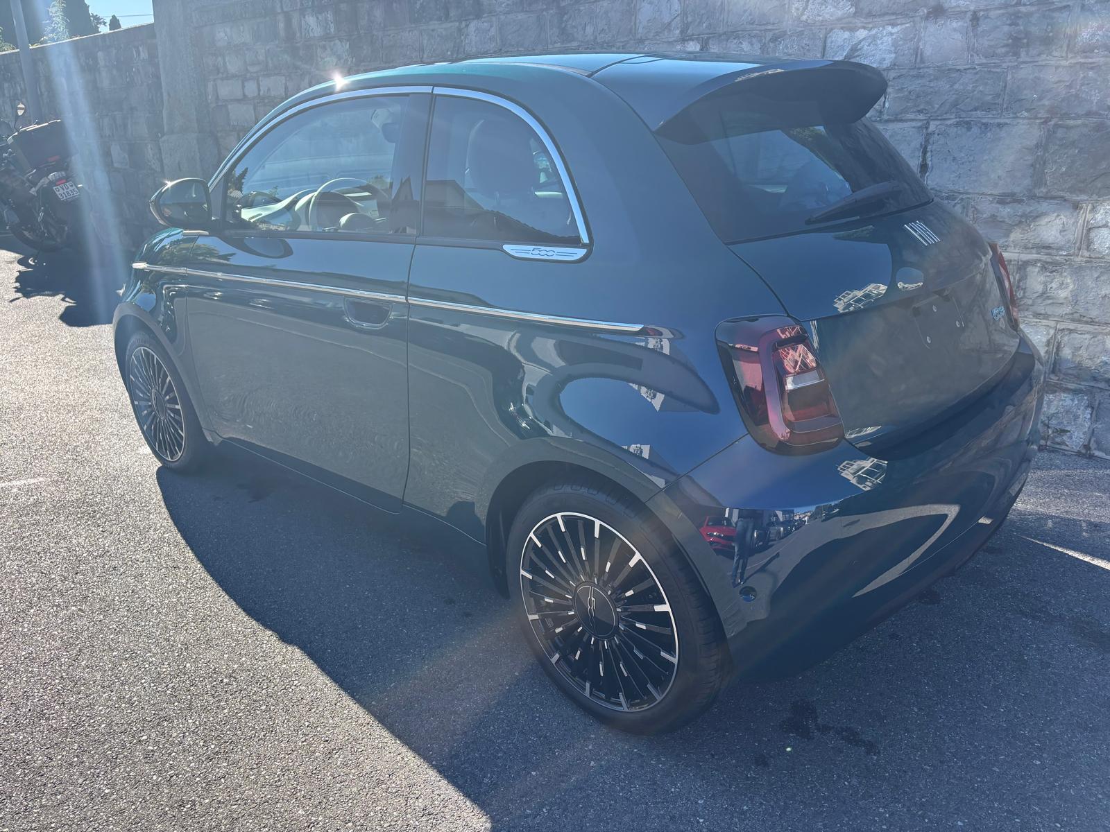 FIAT 500 electric 87 kW La Prima Pack Top-image-2