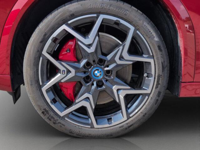 BMW iX2 U10 30 xDrive-image-12