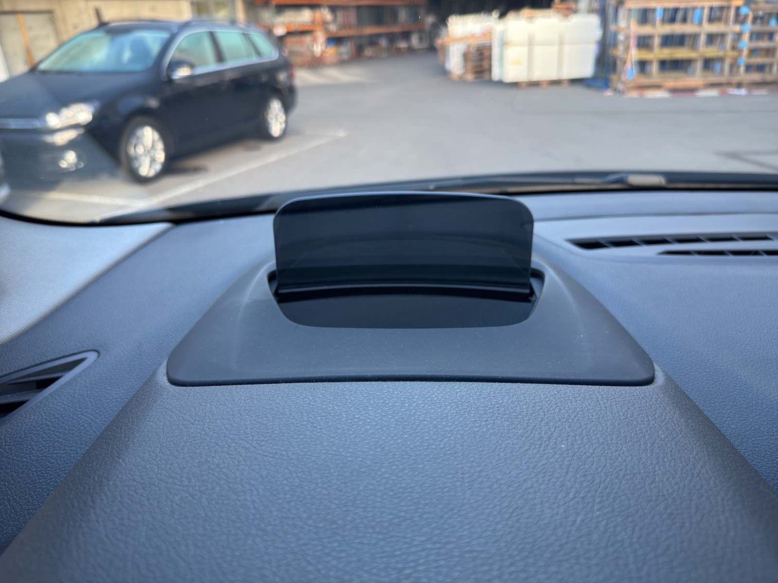 BMW 225xe iPerformance Active Tourer Steptronic-image-13