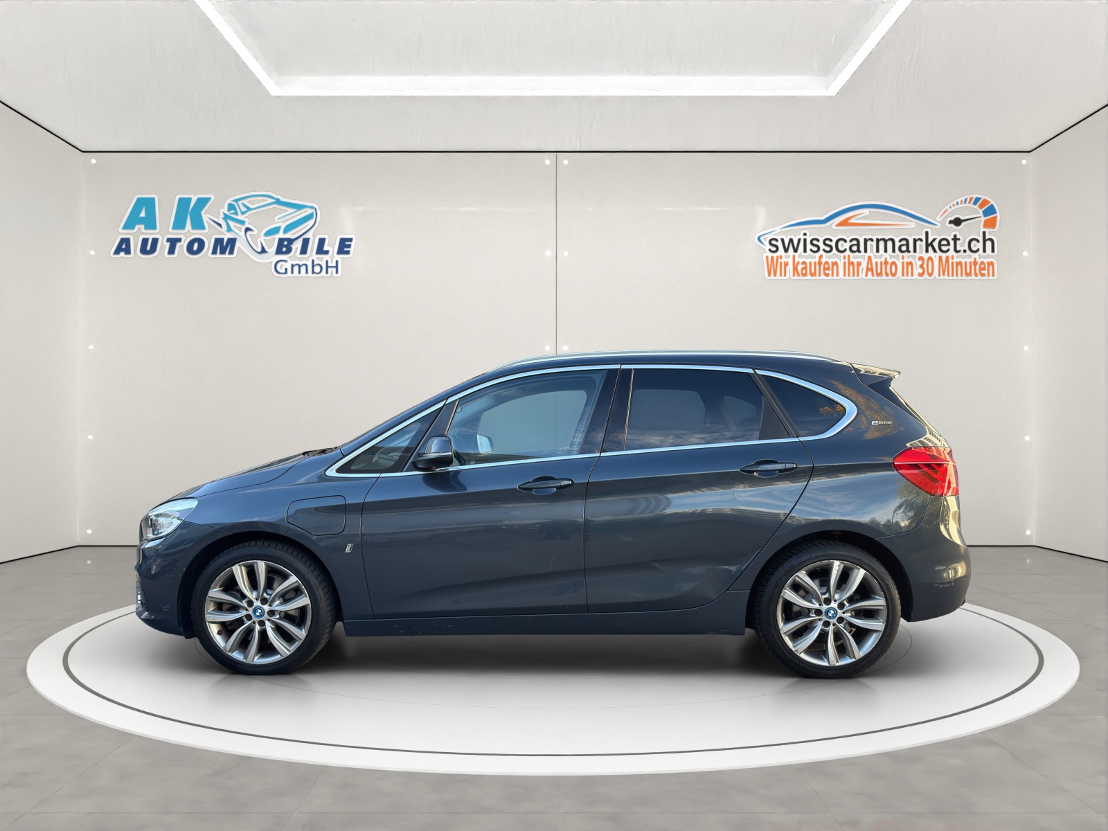 BMW 225xe iPerformance Active Tourer Steptronic-image-3