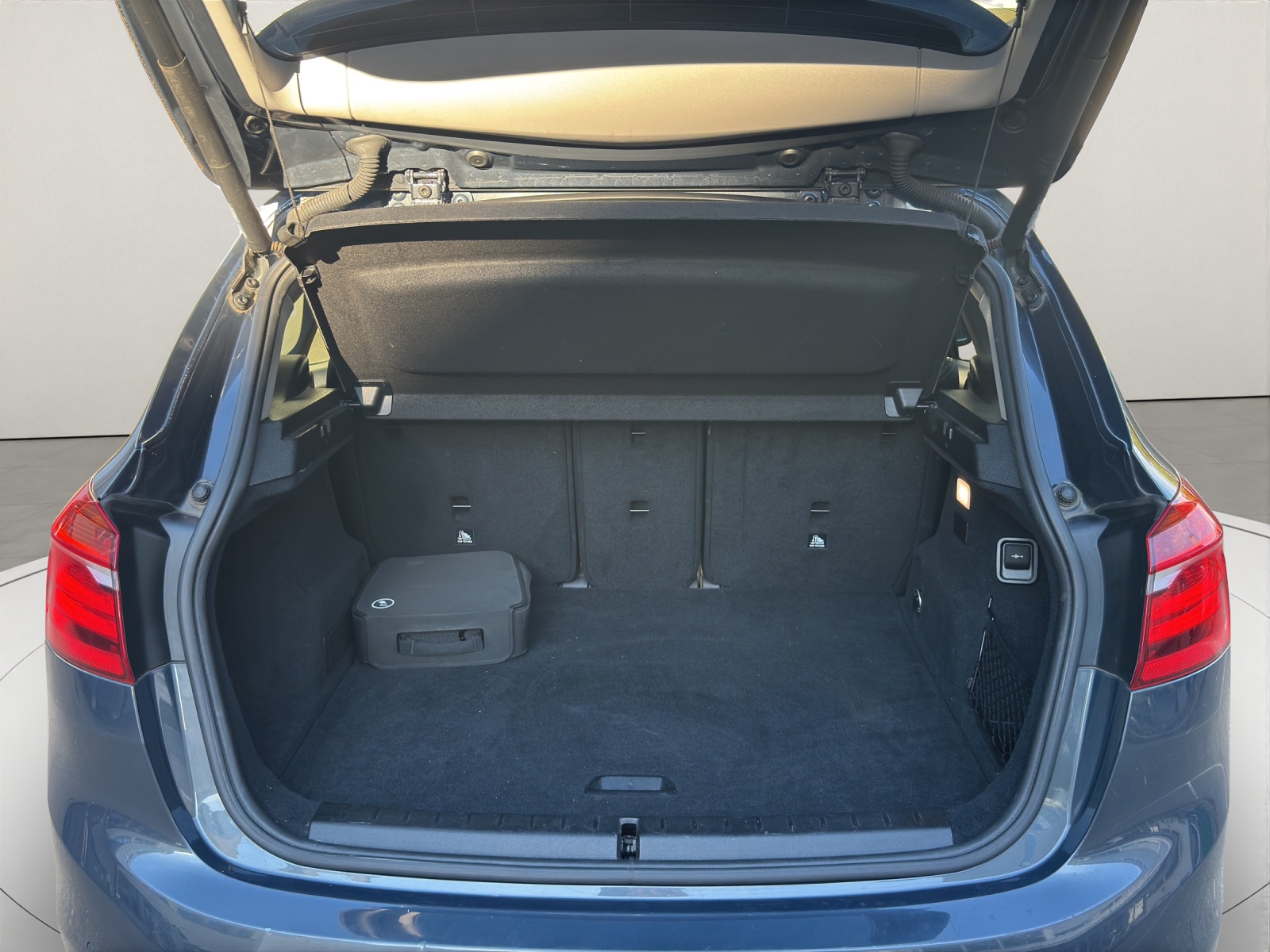 BMW 225xe iPerformance Active Tourer Steptronic-image-14