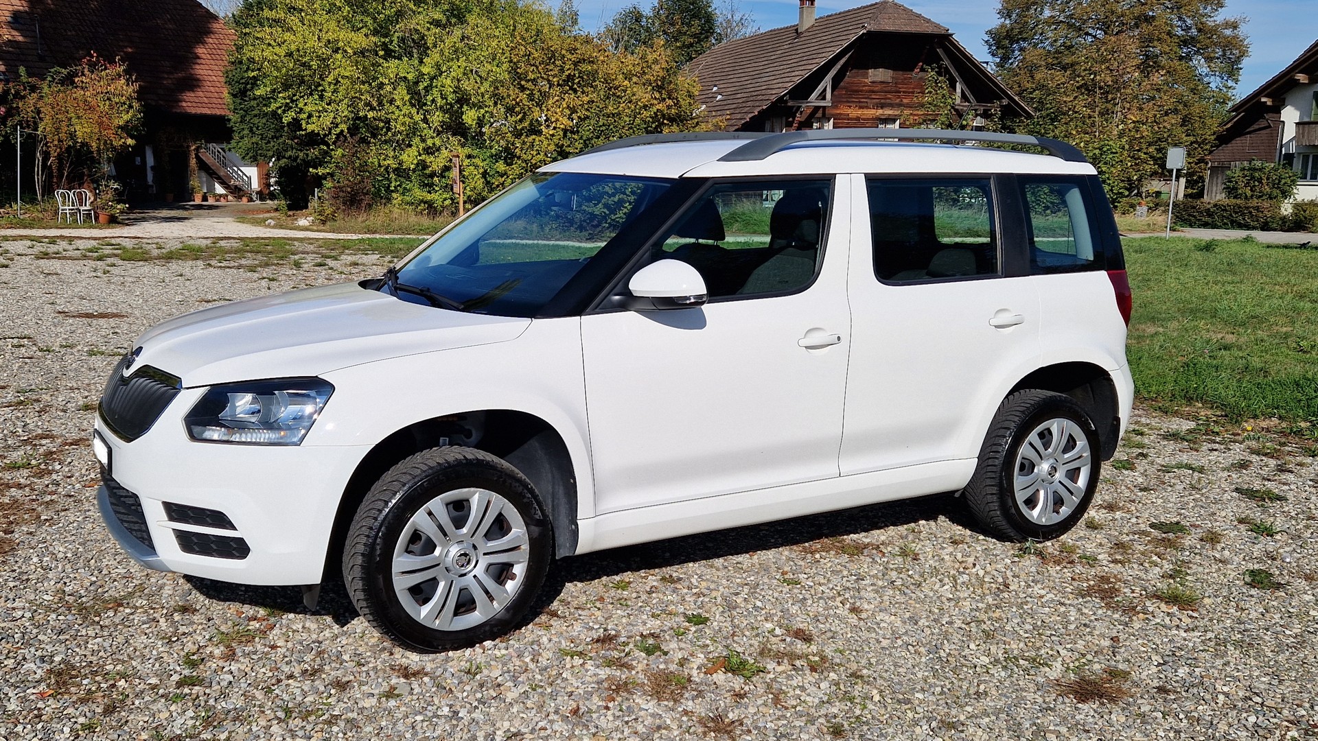 SKODA 2.0 TDI 110 Active 4x4-image-0