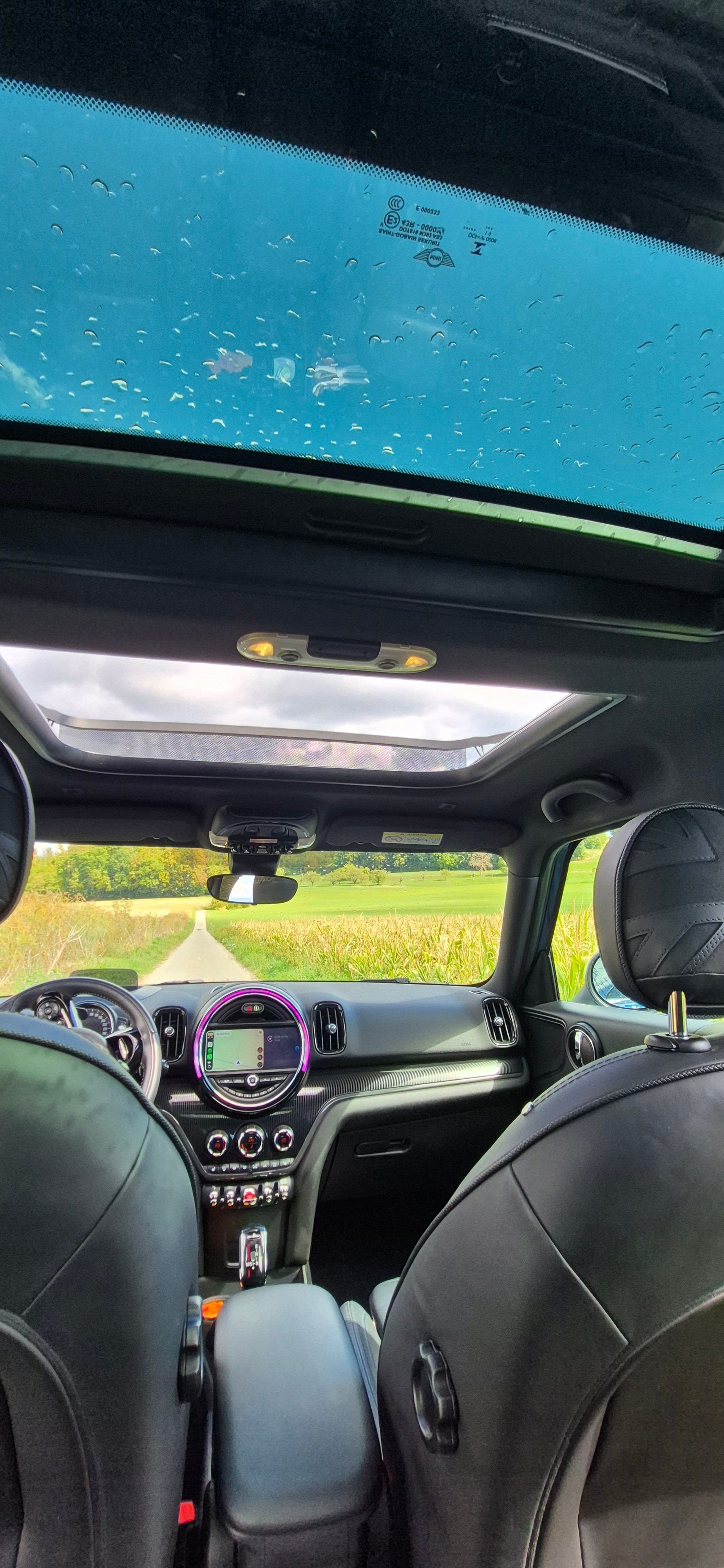 MINI 2.0i Cooper S ALL4-image-4