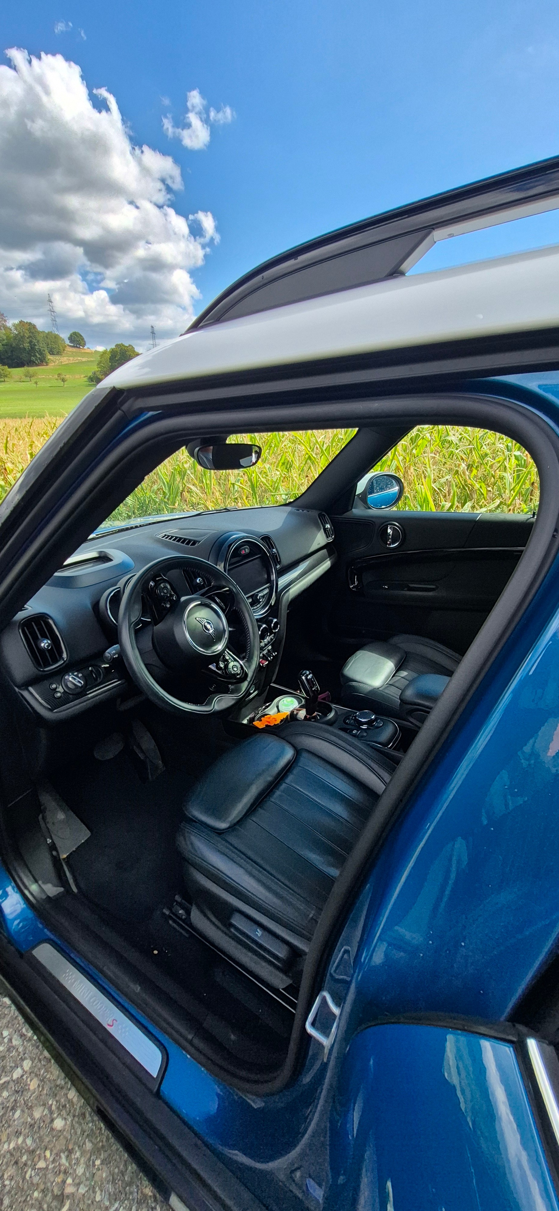 MINI 2.0i Cooper S ALL4-image-5