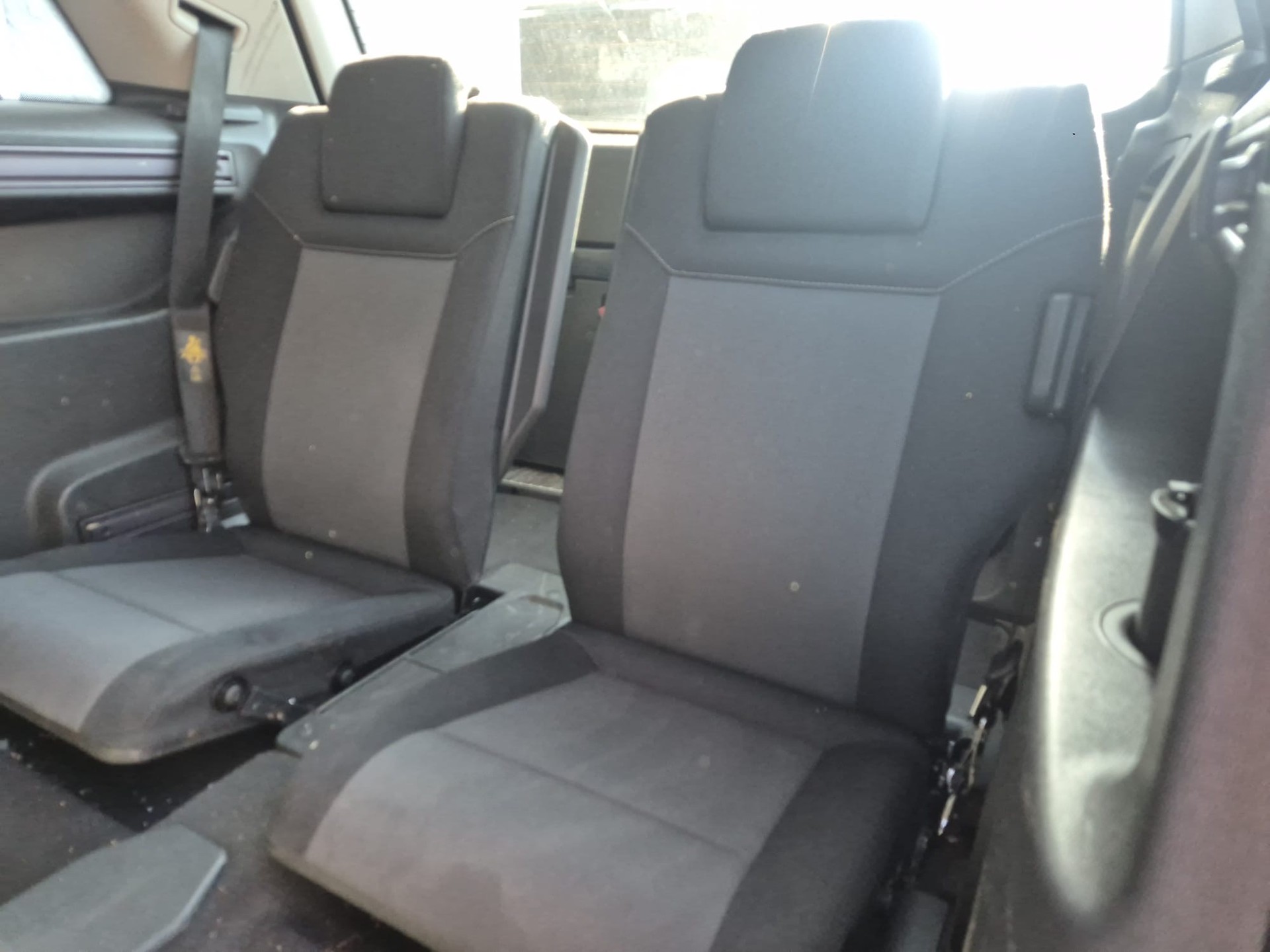 OPEL Zafira 1.9 CDTI Enjoy Automatic-image-9