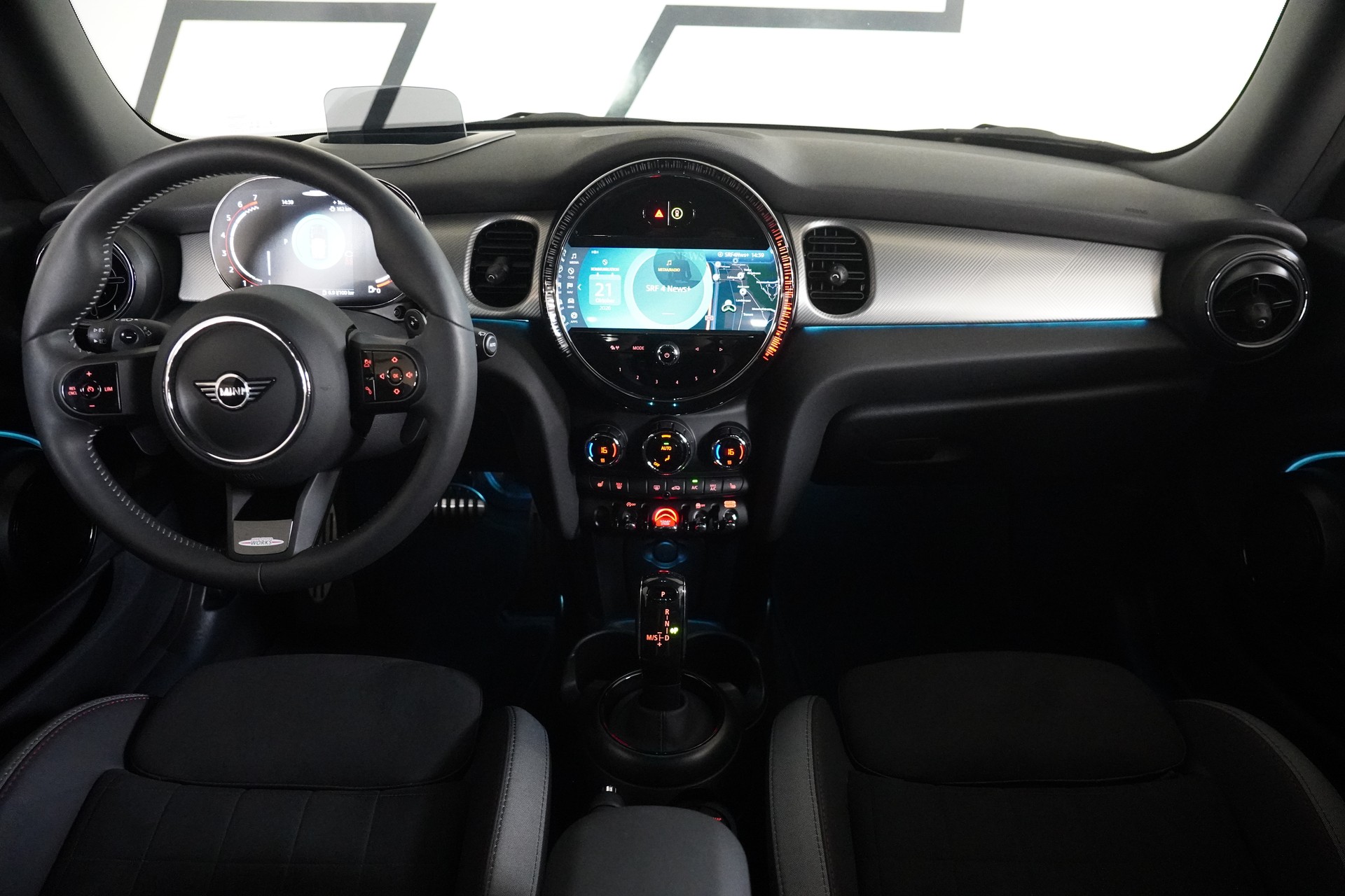 MINI Cooper John Cooper Works Steptronic-image-17