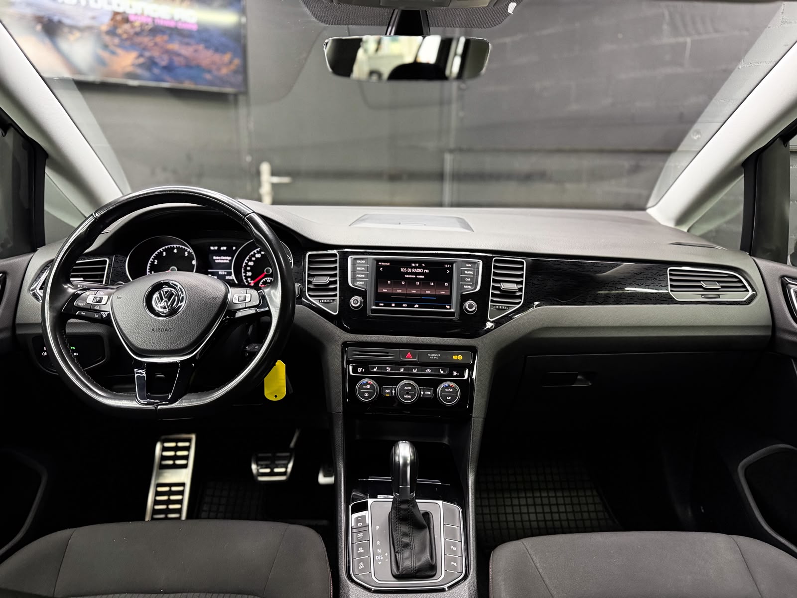 VW Golf Sportsvan 1.4 TSI Highline DSG-image-9