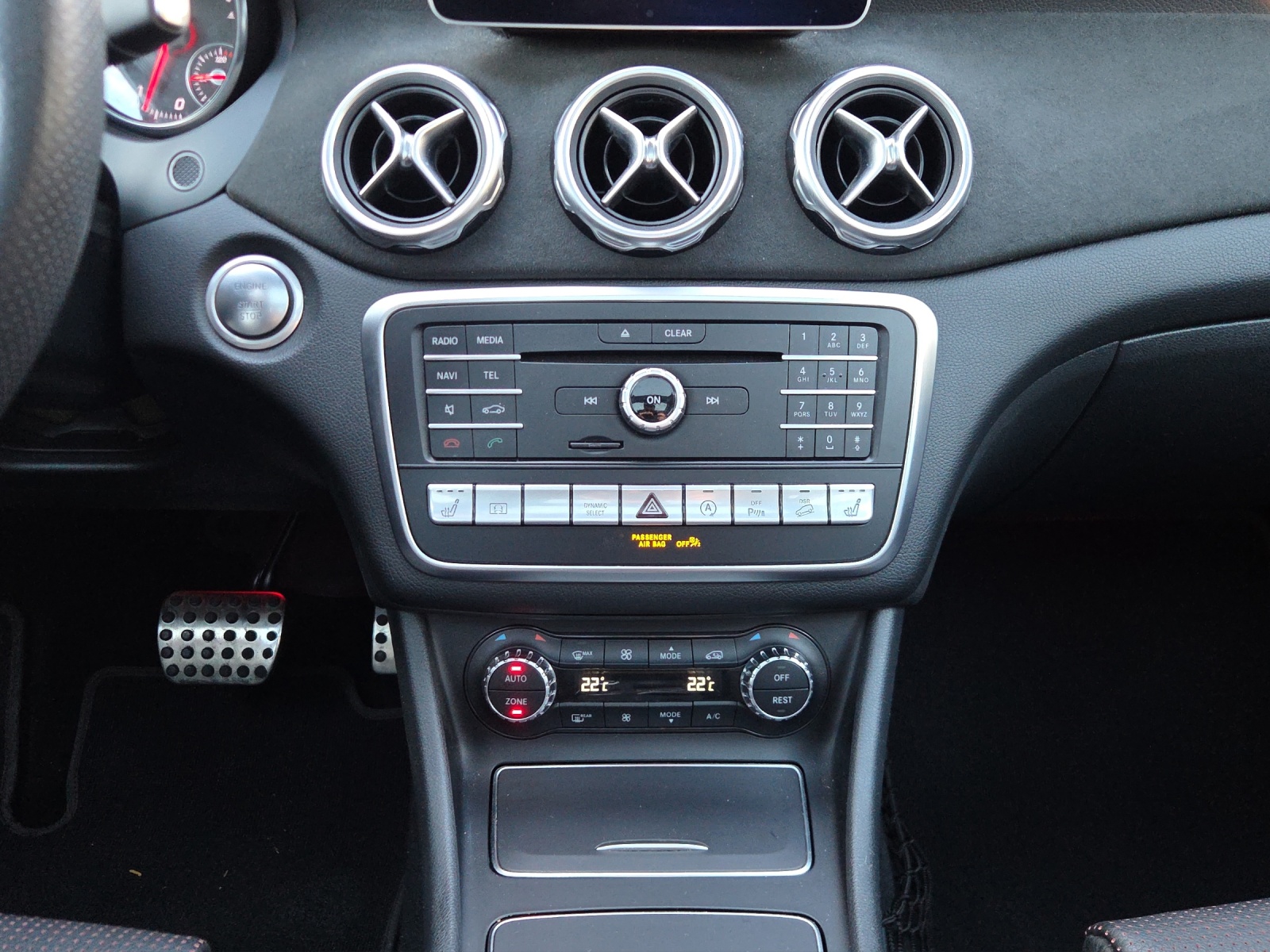 Image MERCEDES-BENZ GLA-220 GLA 220 AMG Line 4Matic 7G-DCT
