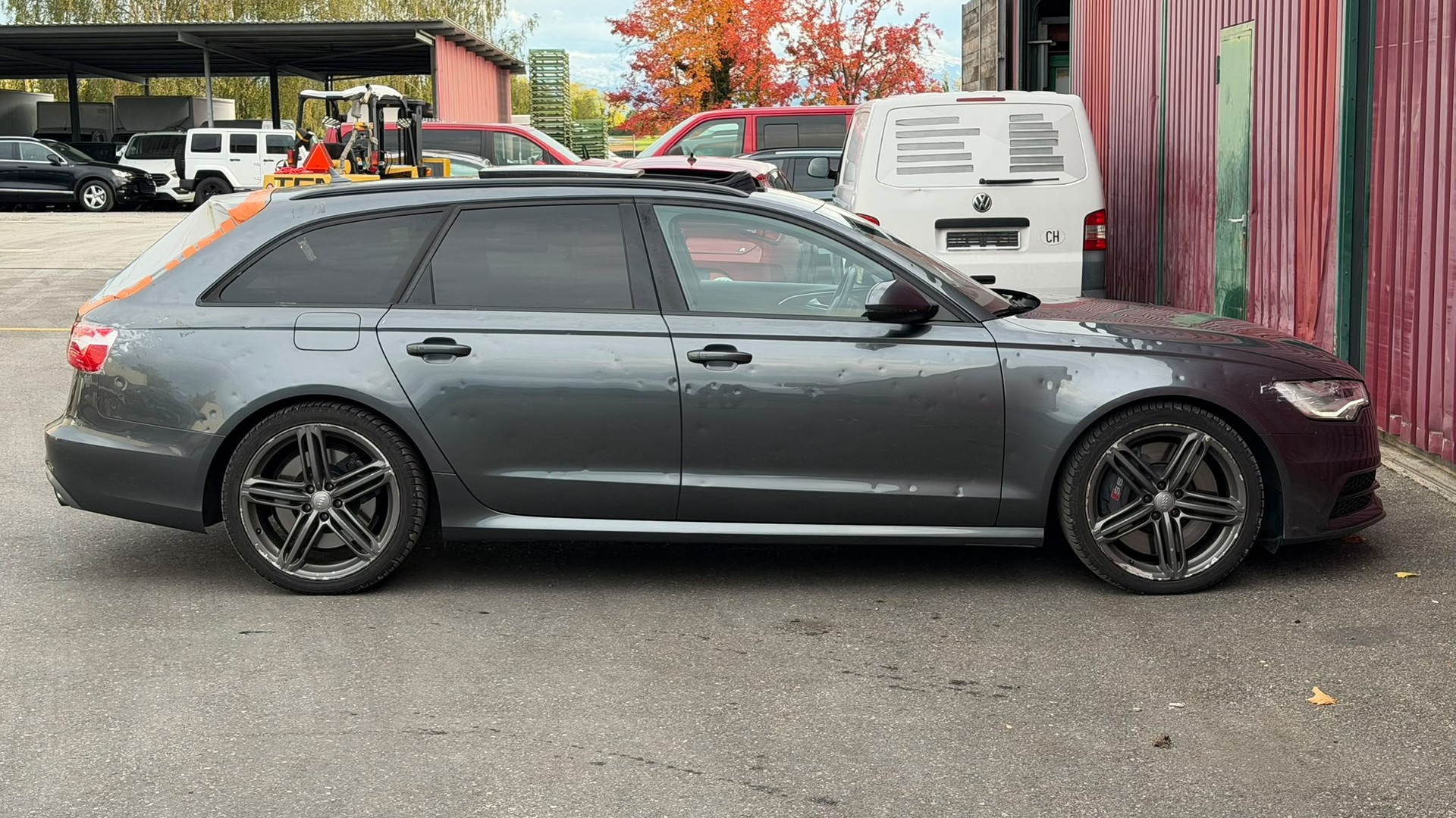 AUDI S6 Avant 4.0 TFSI V8 quattro S-tronic-image-3