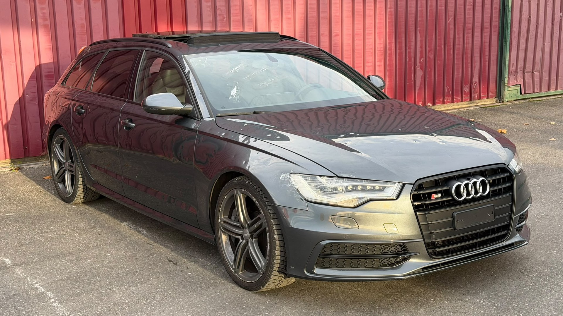 AUDI S6 Avant 4.0 TFSI V8 quattro S-tronic-image-2