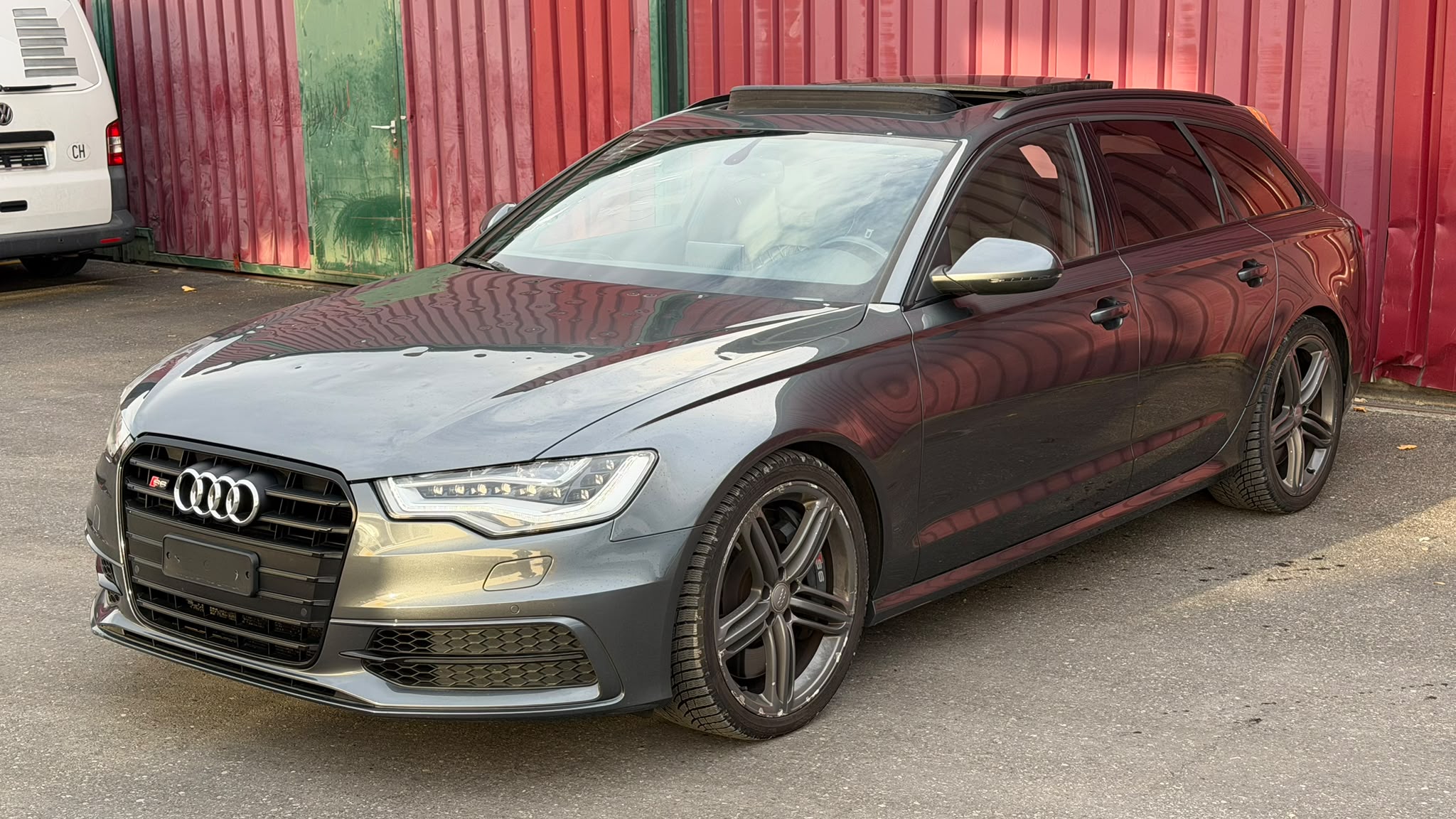 Car photo