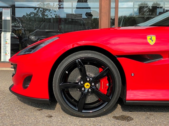 FERRARI Portofino 3.9 V8 T-image-8
