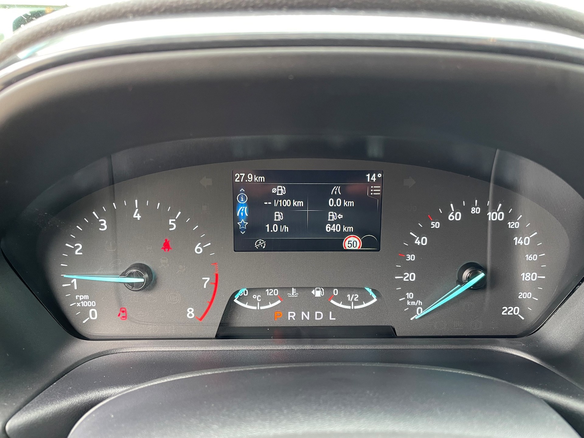 FORD Fiesta 1.0 MHEV ST Line A-image-18