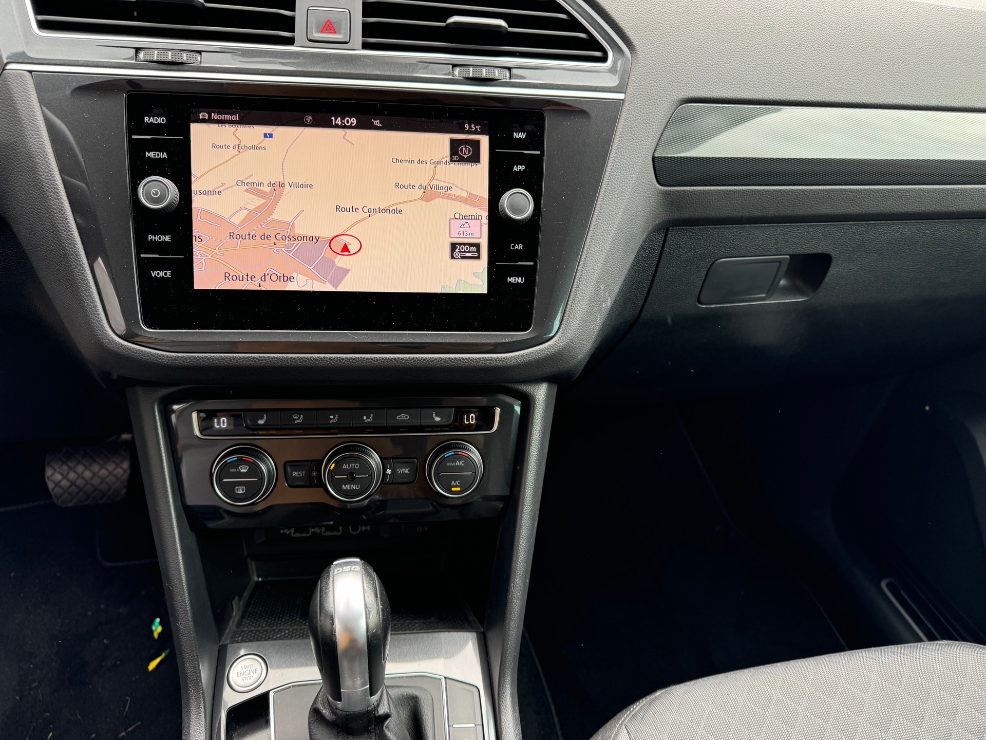 VW Tiguan 2.0 TDI SCR Comfortline 4Motion DSG-image-10