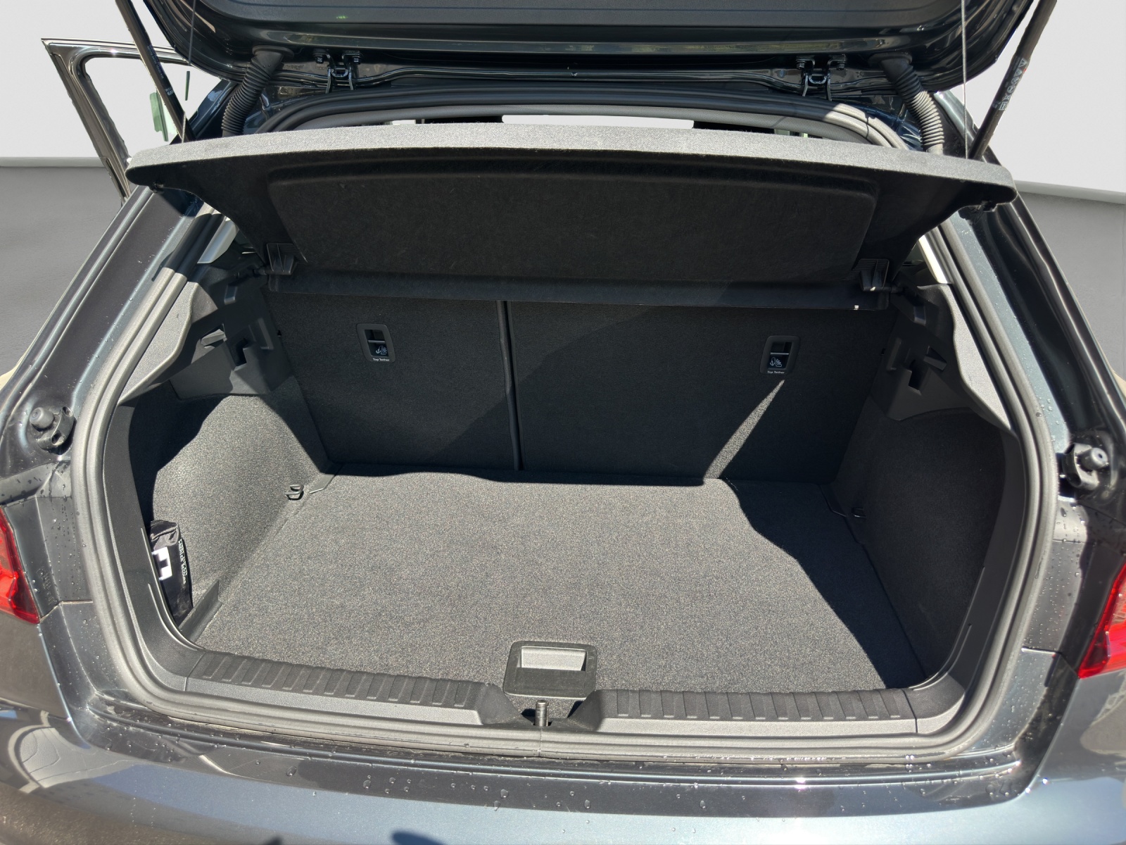 AUDI A1 Sportback 30 TFSI Attraction S-tronic-image-9