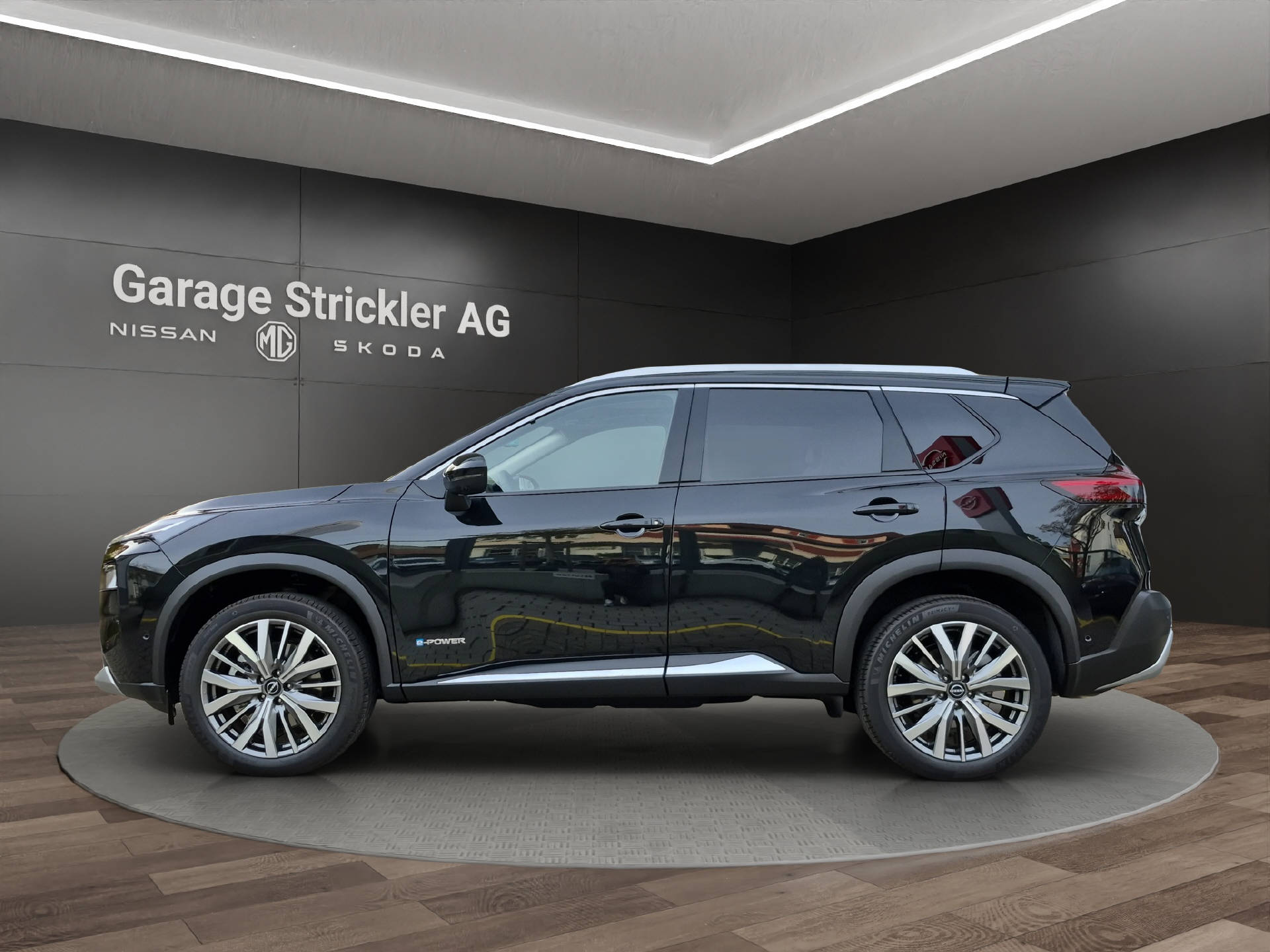 NISSAN X-Trail 1.5 VC-T Tekna+ e-4orce 7P-image-1