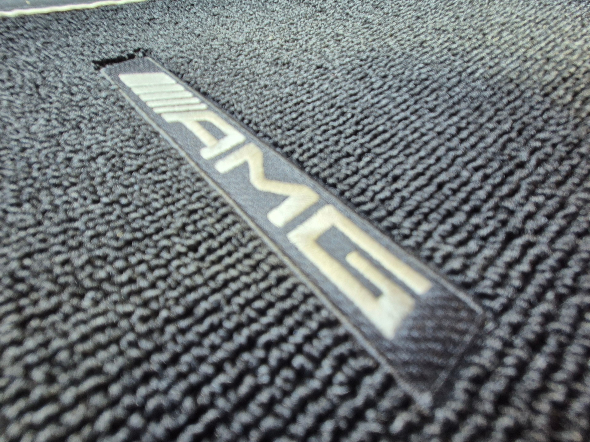 MERCEDES-BENZ CLA 45 AMG 4Matic Speedshift-image-10