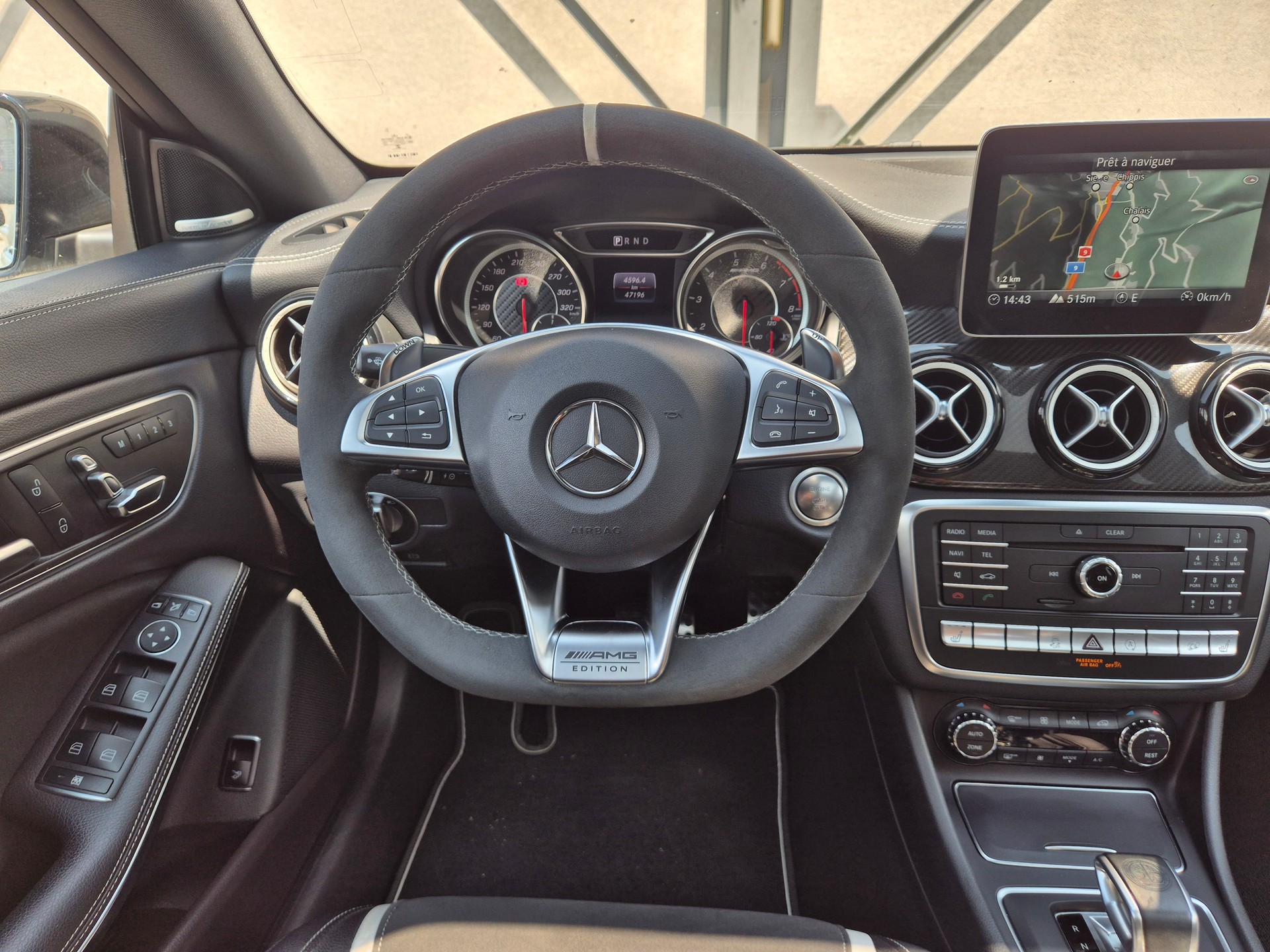 MERCEDES-BENZ CLA 45 AMG 4Matic Speedshift-image-5