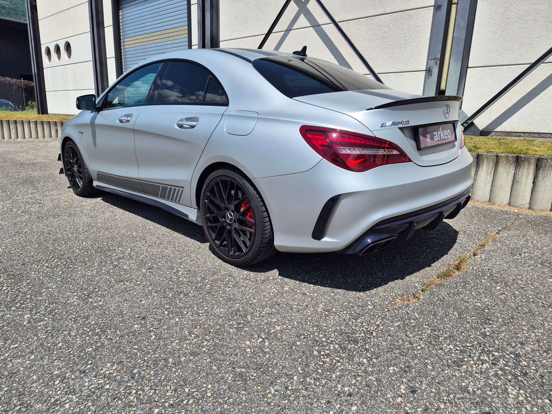 MERCEDES-BENZ CLA 45 AMG 4Matic Speedshift-image-4