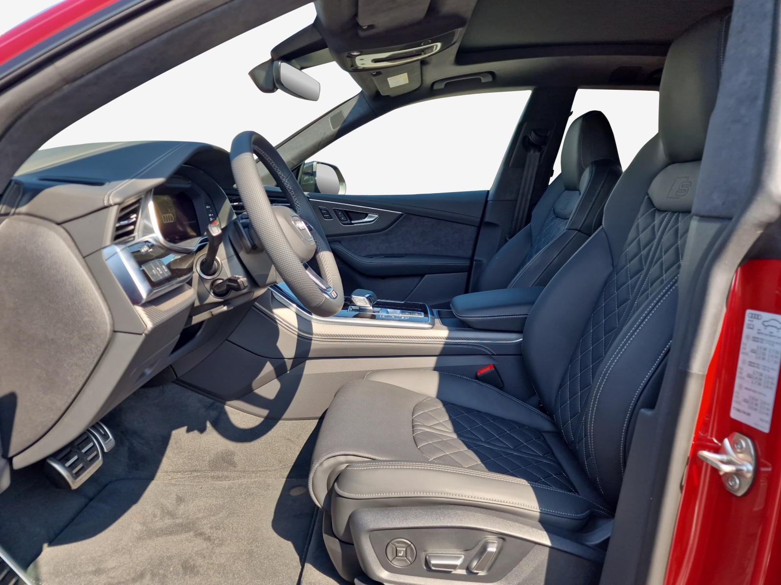 AUDI SQ8 SUV TFSI quattro tiptronic-image-7