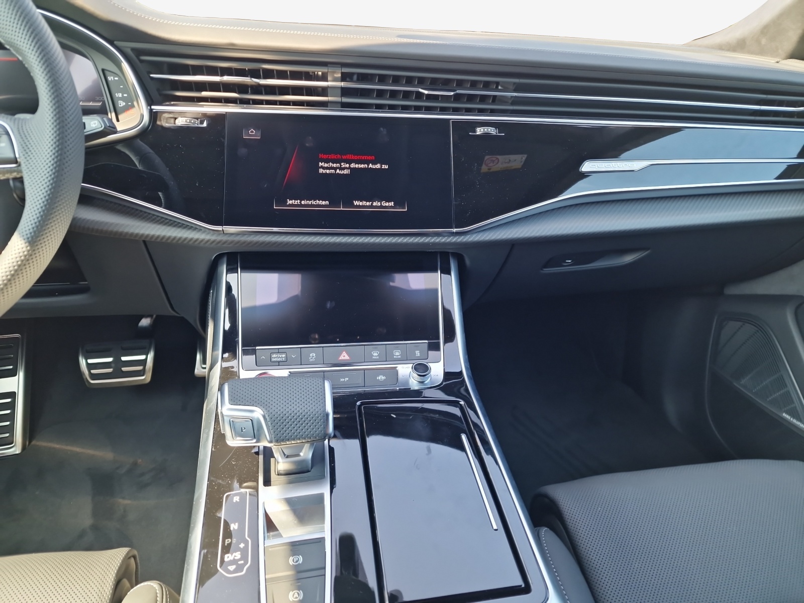 AUDI SQ8 SUV TFSI quattro tiptronic-image-10