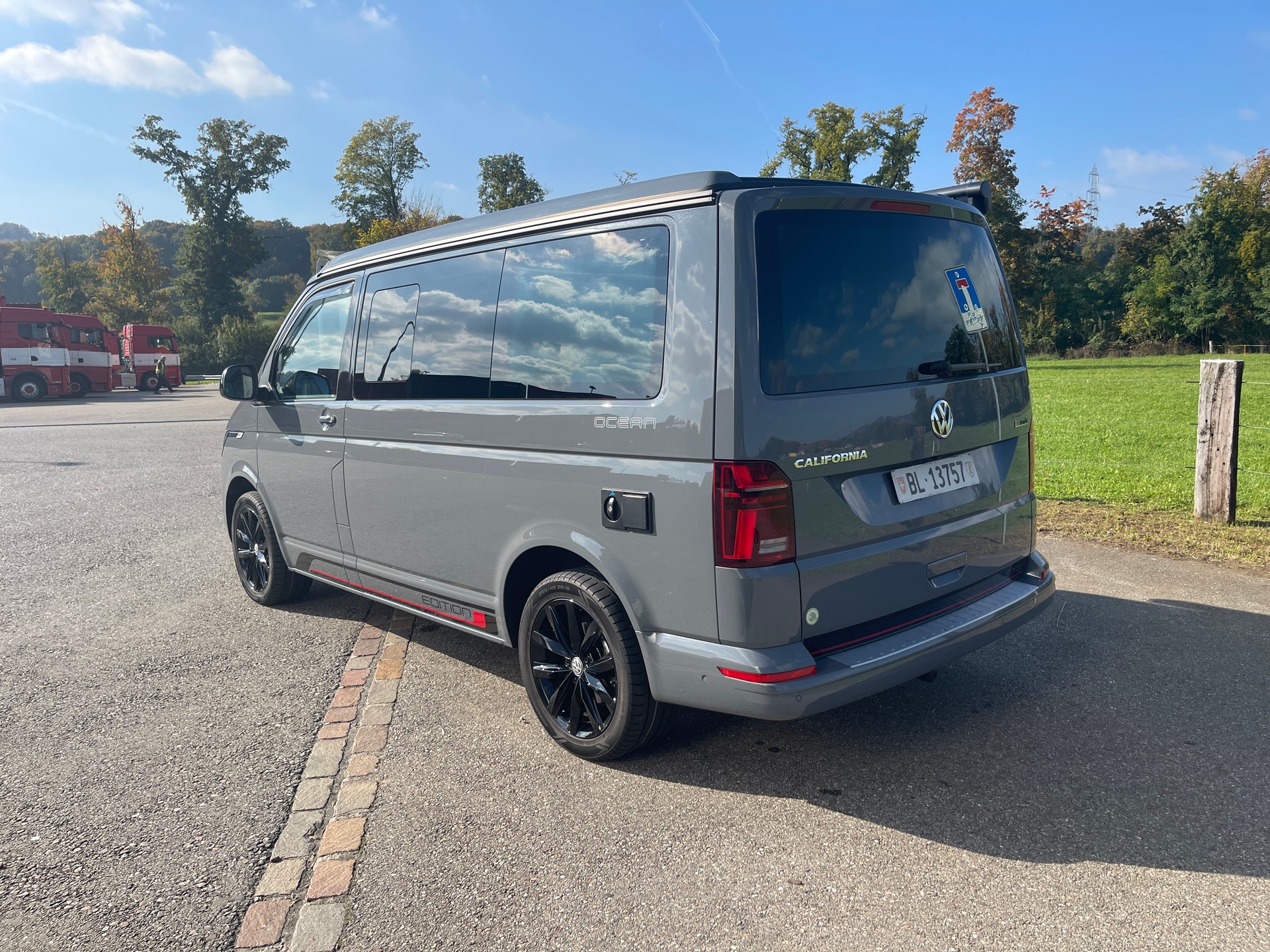 VW T6.1 California Ocean EDITION 2.0 Bi-TDI 4Motion-image-2