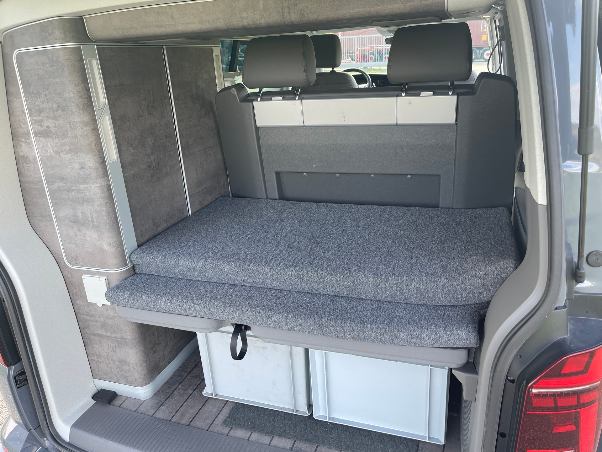 VW T6.1 California Ocean EDITION 2.0 Bi-TDI 4Motion-image-7