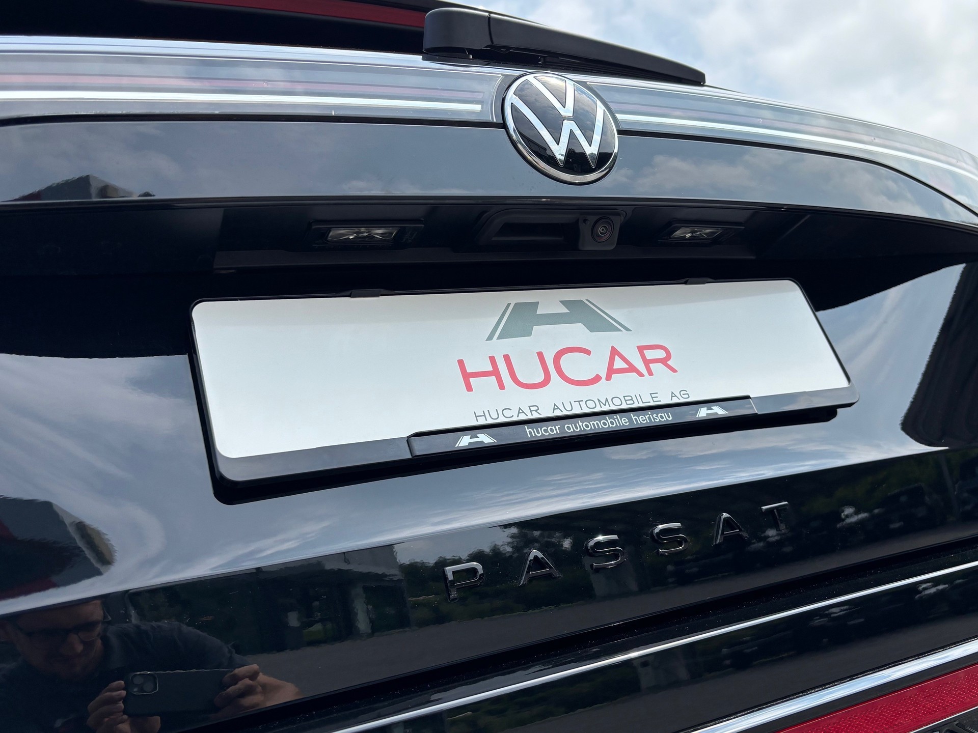VW Passat Variant 2.0 TDI evo R-Line 4Motion-image-15