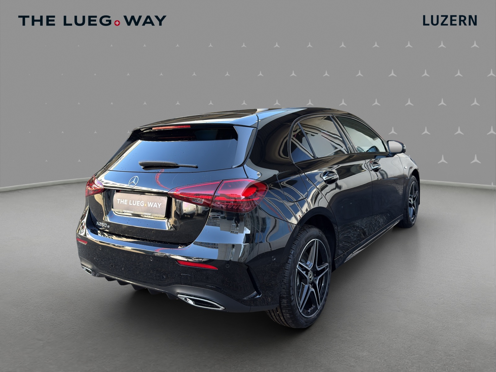 MERCEDES-BENZ A 250 e EQ Star 8G-DCT-image-5