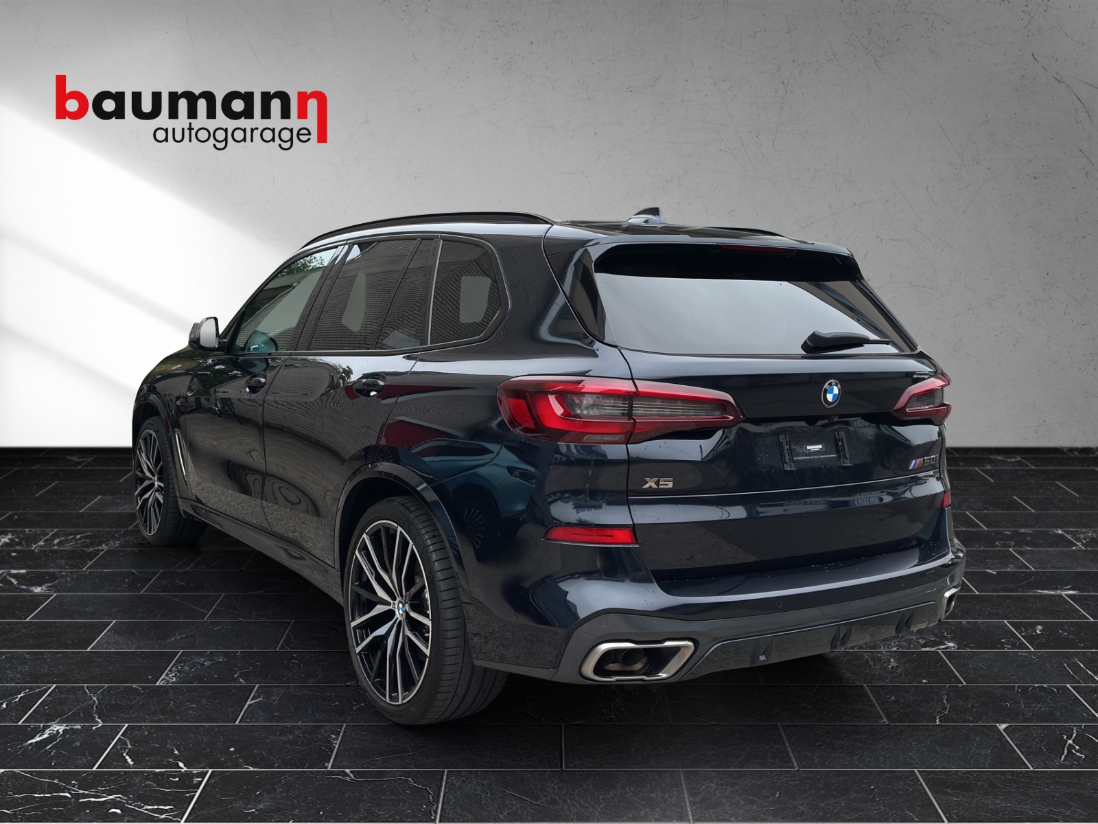 BMW X5 xDrive M50i Steptronic-image-5