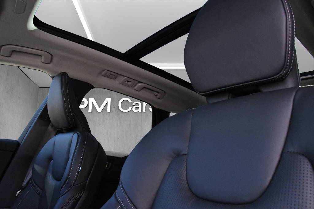 VOLVO XC60 2.0 T6 TE Ultra Bright eAWD-image-14