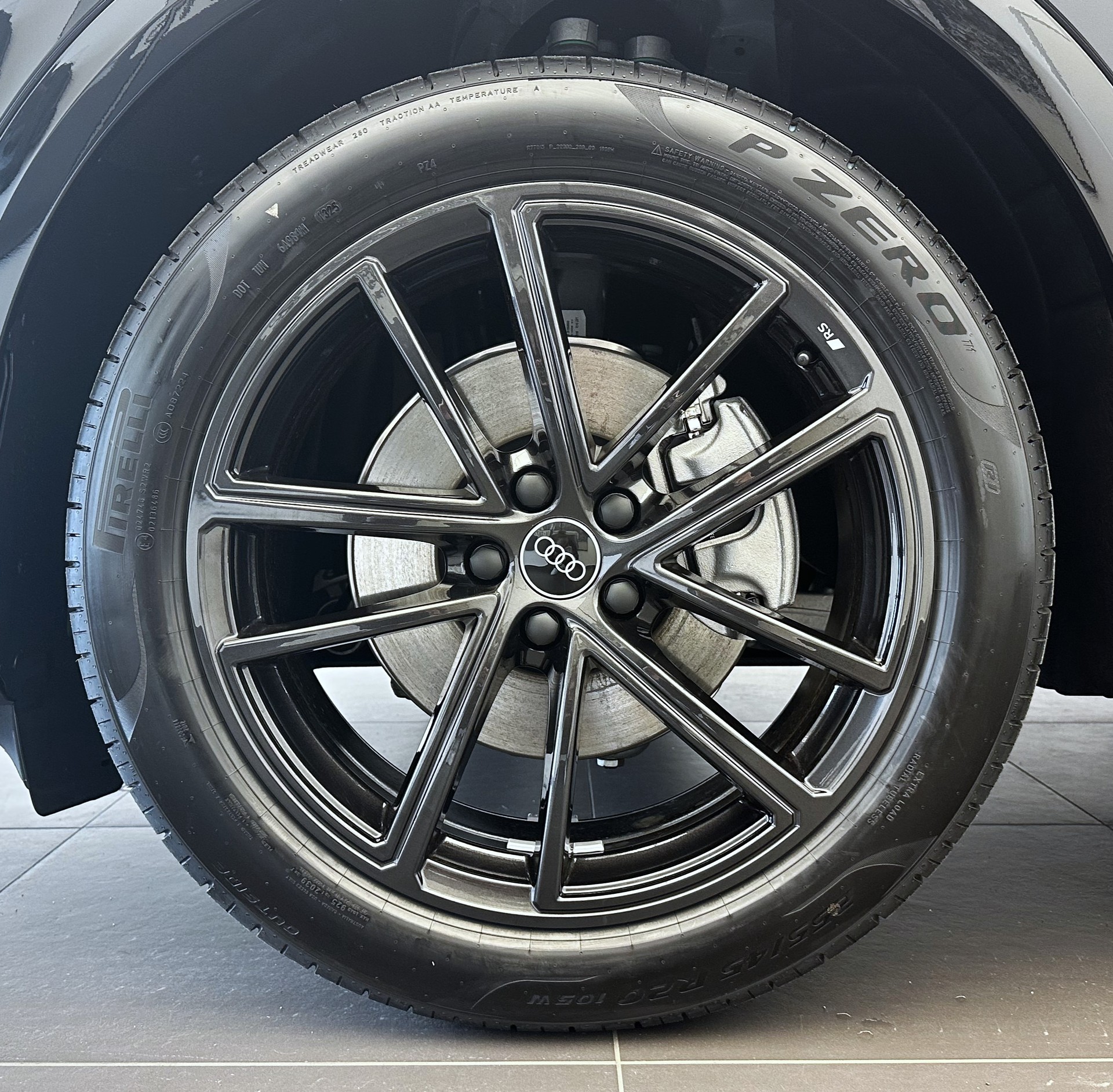 AUDI Q5 TFSI quatto 150 kW S-tronic-image-2
