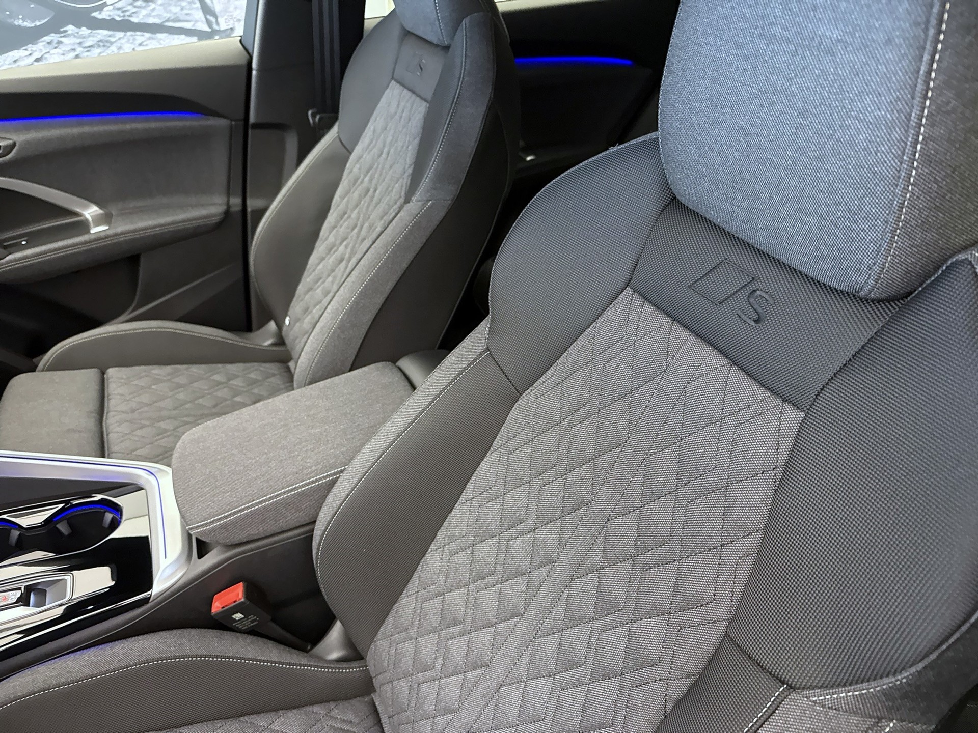 AUDI Q5 TFSI quatto 150 kW S-tronic-image-5