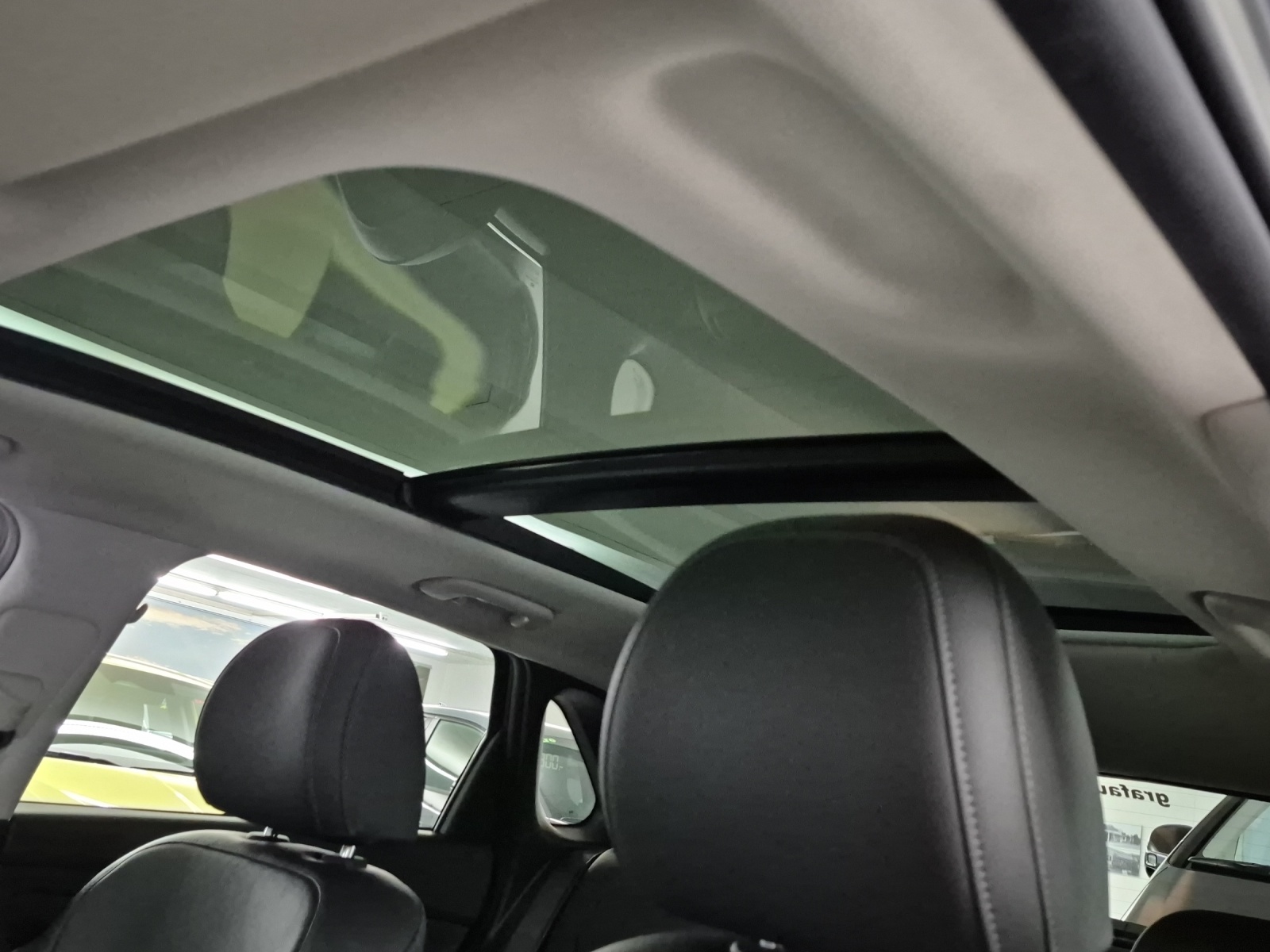 HYUNDAI i30 1.5 T-GDi Vertex-image-15