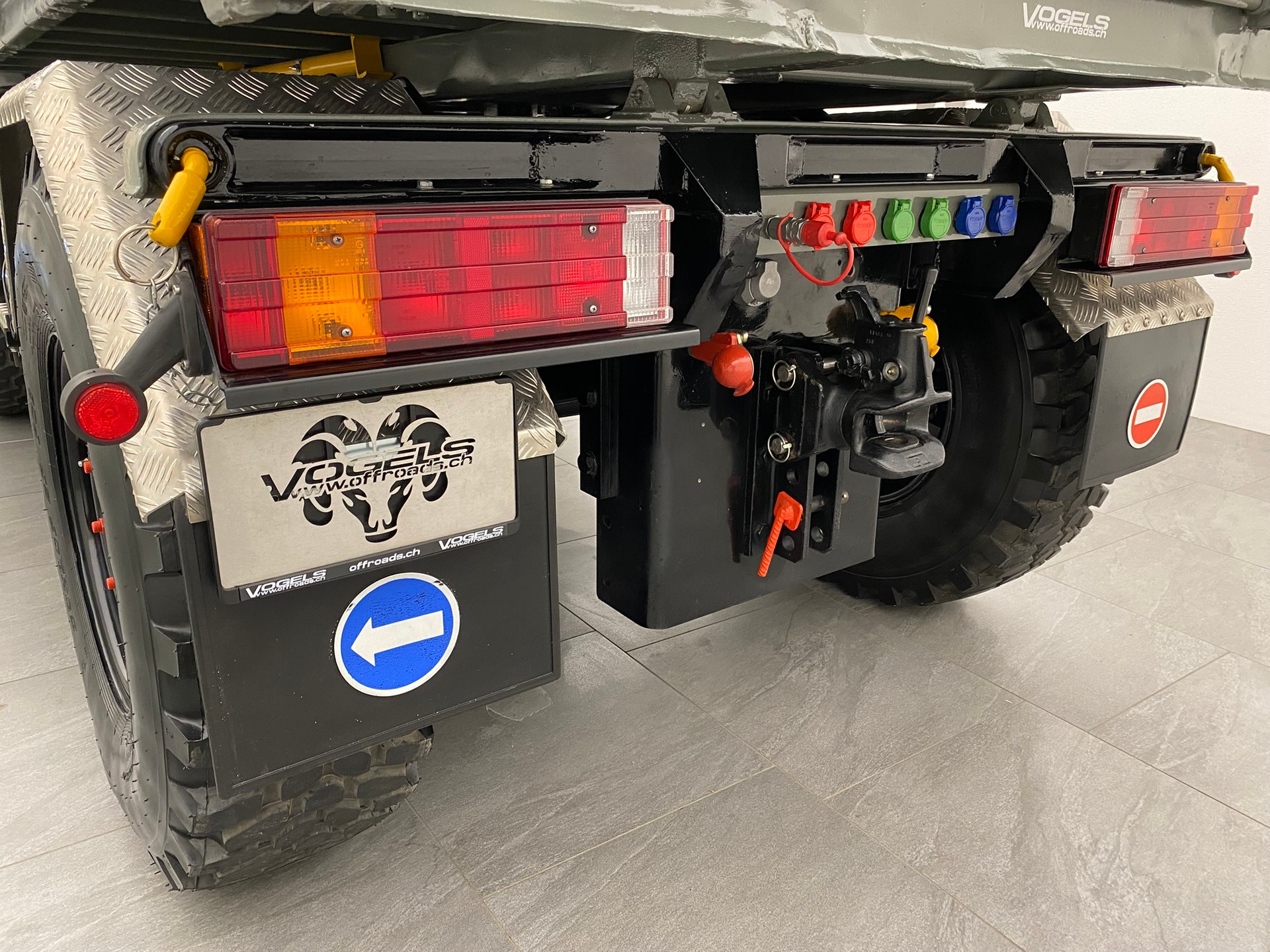 UNIMOG U 1100 BZW U 1100L-image-14