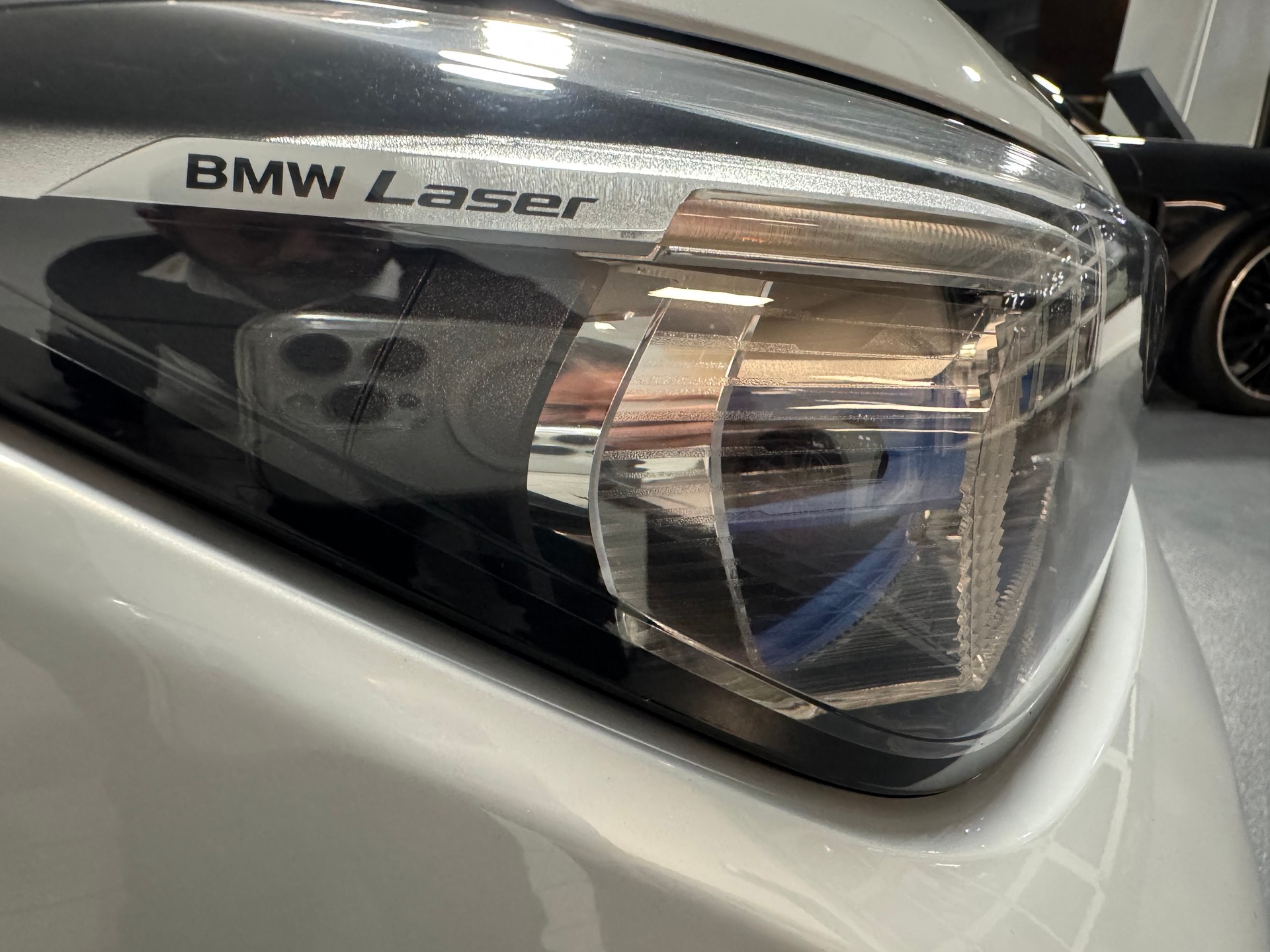 BMW 745Le xDrive M Sport Steptronic-image-31