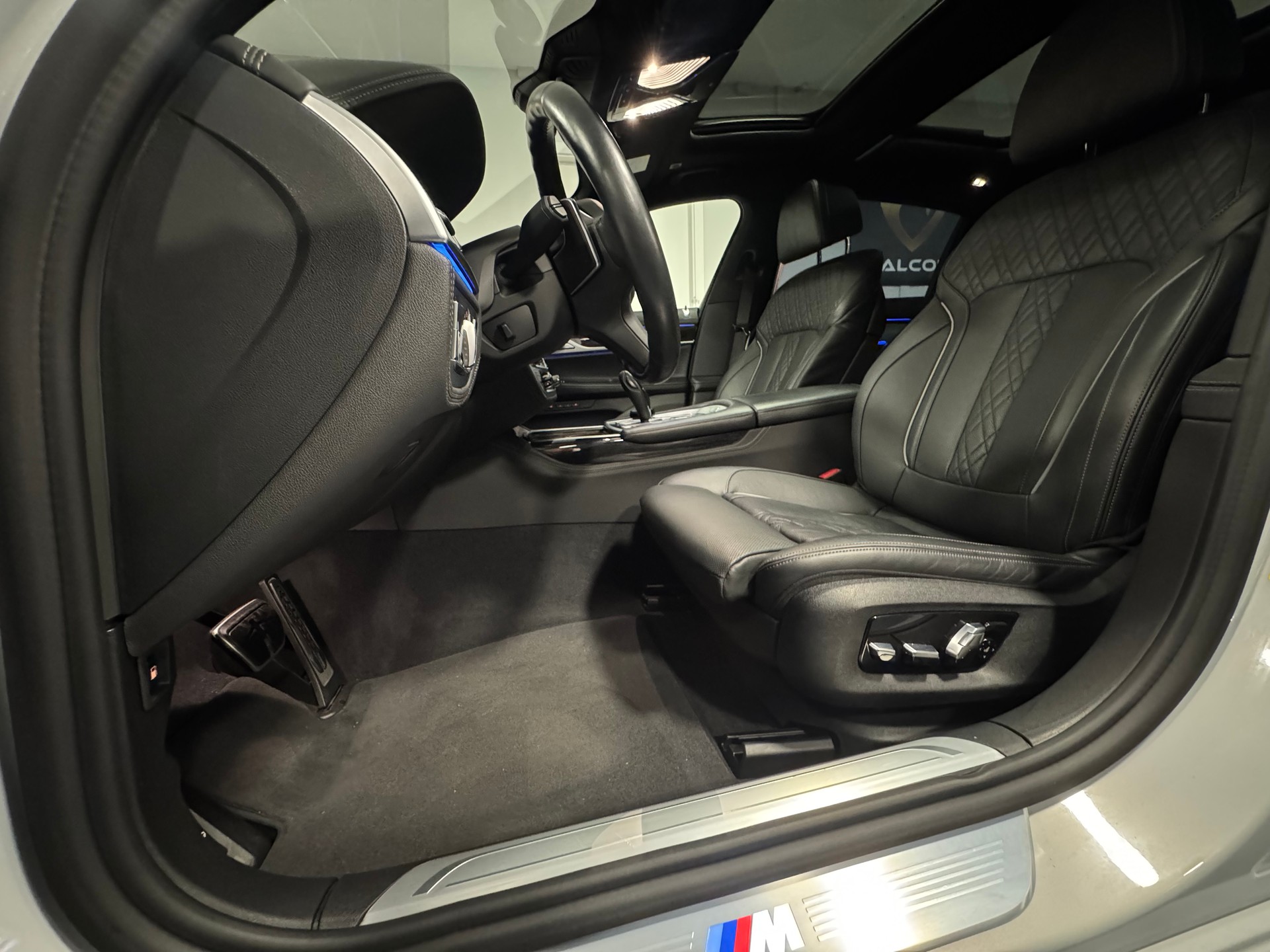 BMW 745Le xDrive M Sport Steptronic-image-26
