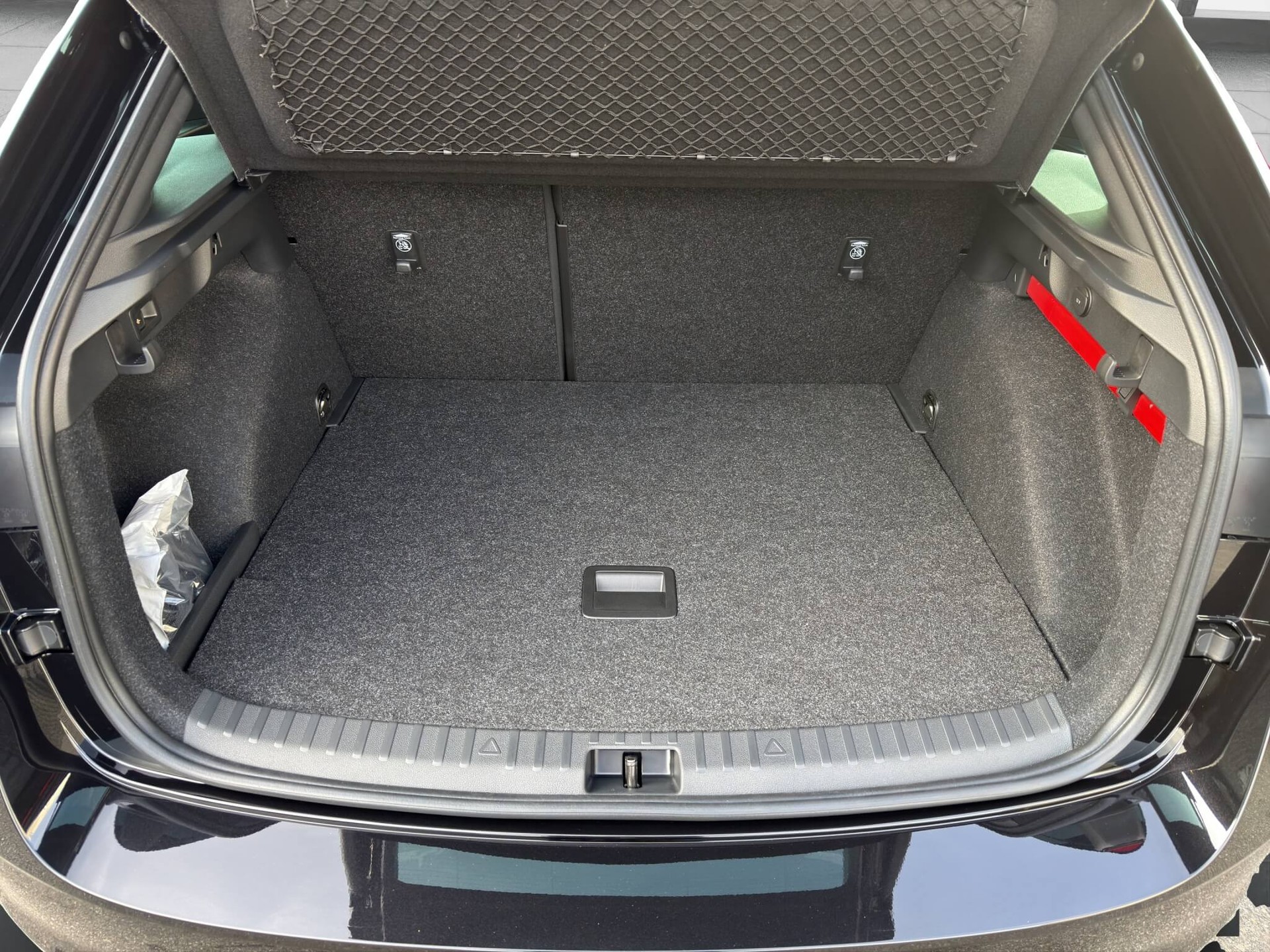 SKODA Scala 1.0 TSI Dynamic DSG-image-8