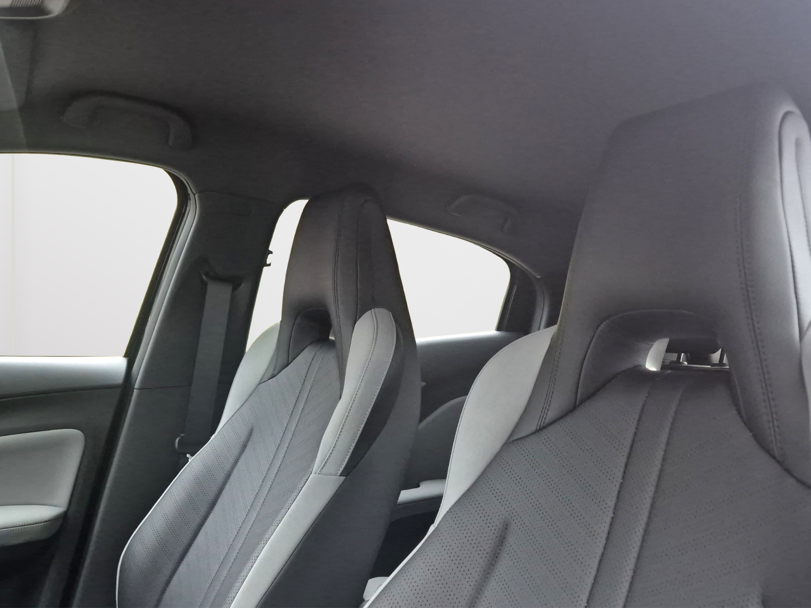 BYD Dolphin Surf 43 kWh Boost-image-14