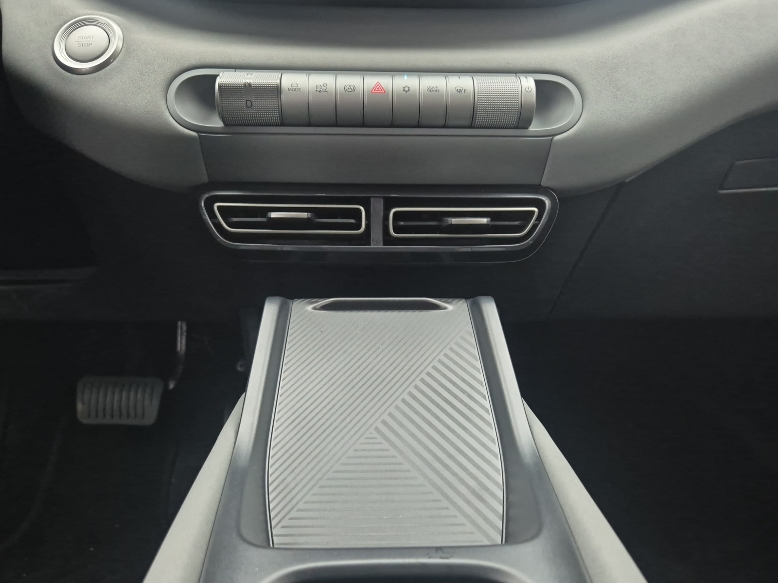 BYD Dolphin Surf 43 kWh Boost-image-19
