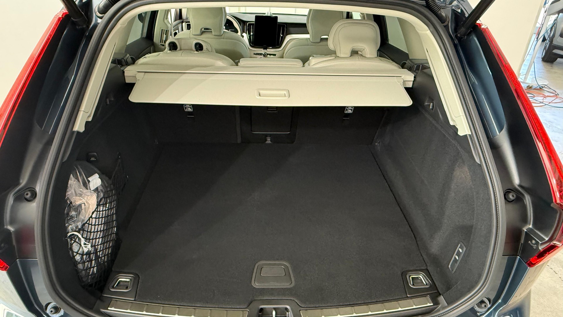 VOLVO XC60 2.0 T6 TE Ultra Bright eA-image-6