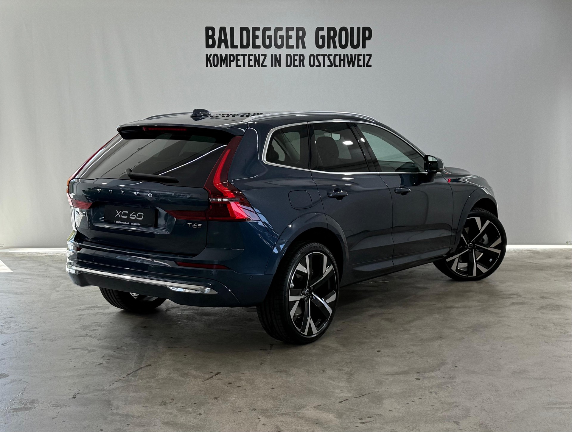 VOLVO XC60 2.0 T6 TE Ultra Bright eA-image-2
