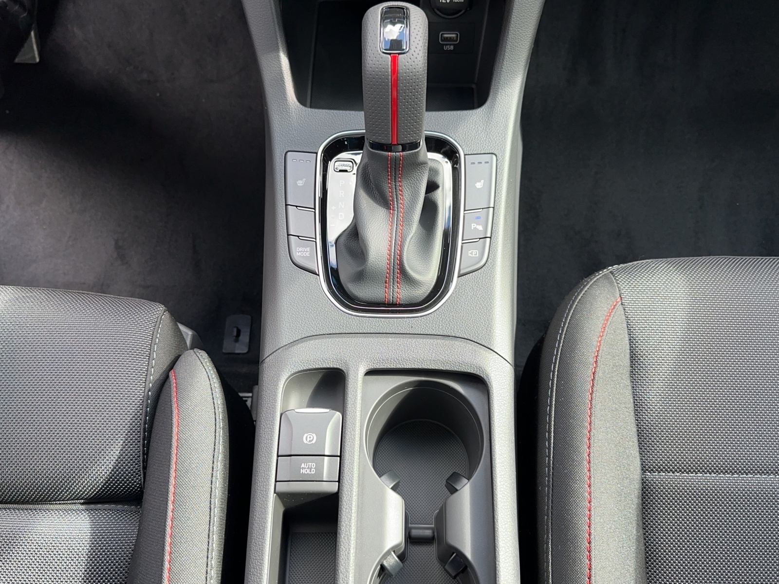 HYUNDAI i30 1.5 T-GDi N Line DCT-image-11