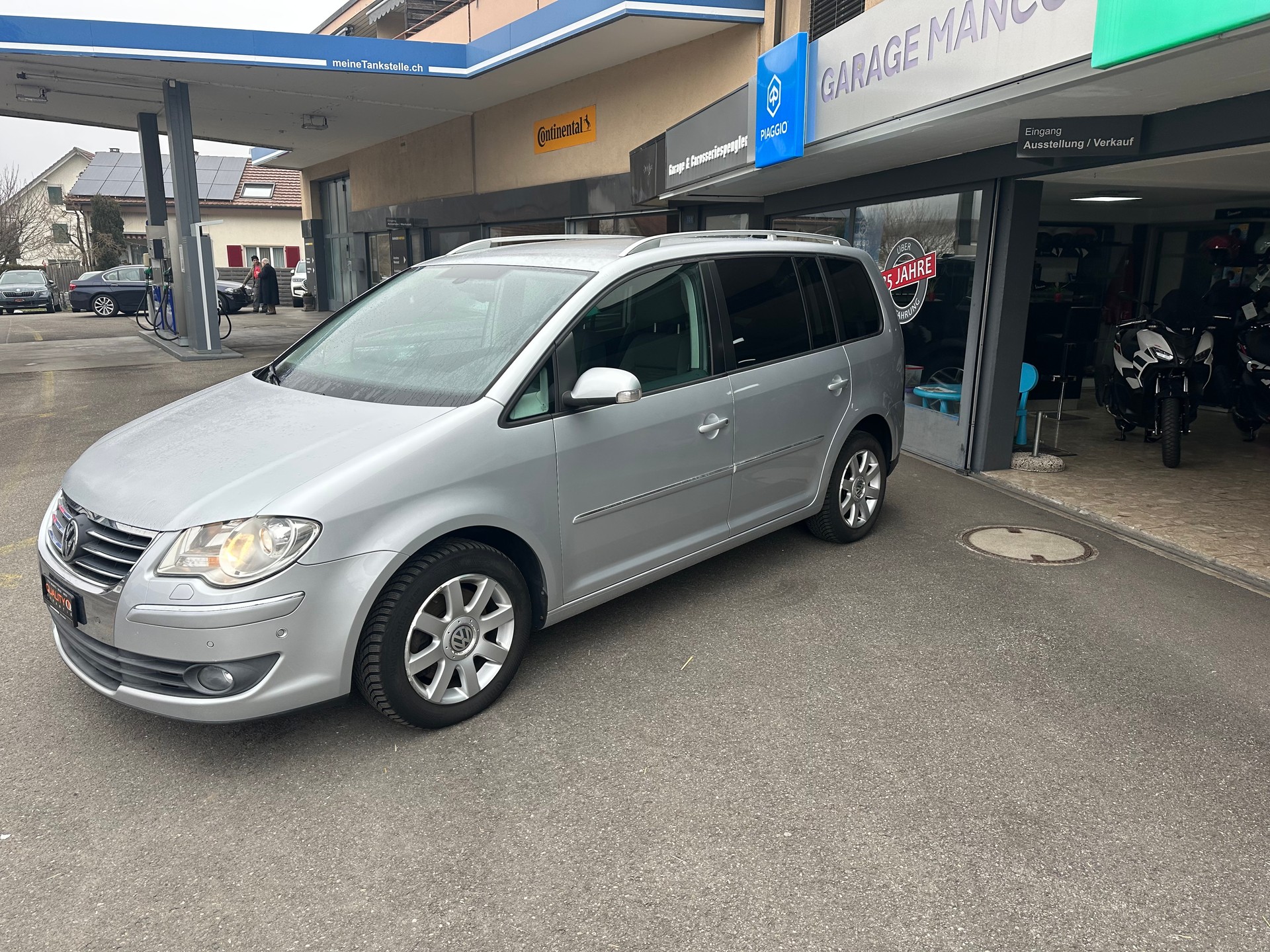 VW Touran 1.4 TSI Highline DSG-image-3