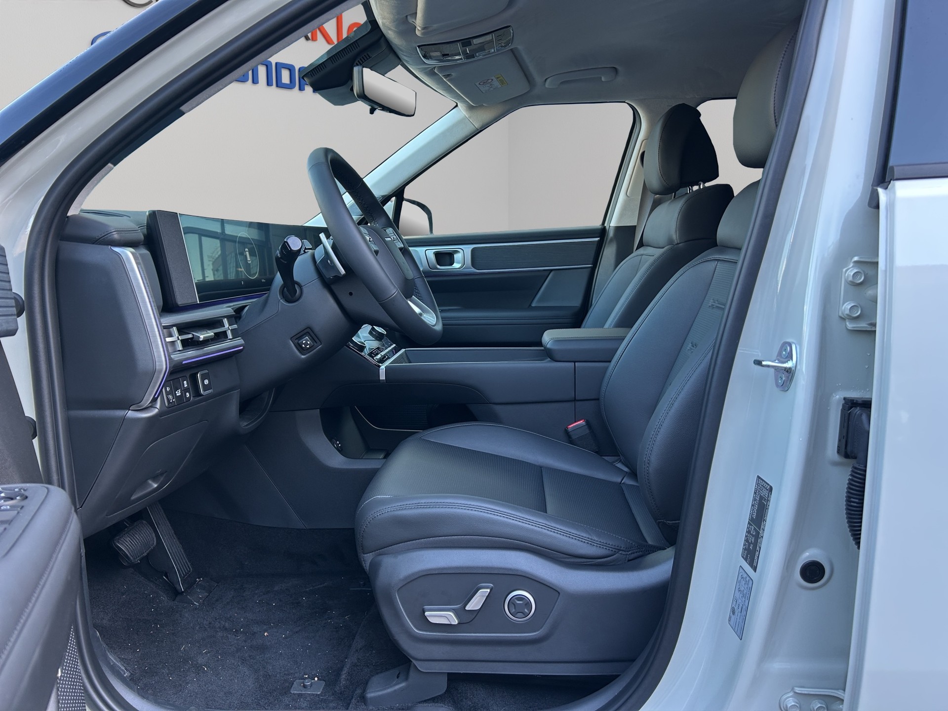 HYUNDAI Santa Fe 1.6 T-GDi PHEV Vertex-image-7