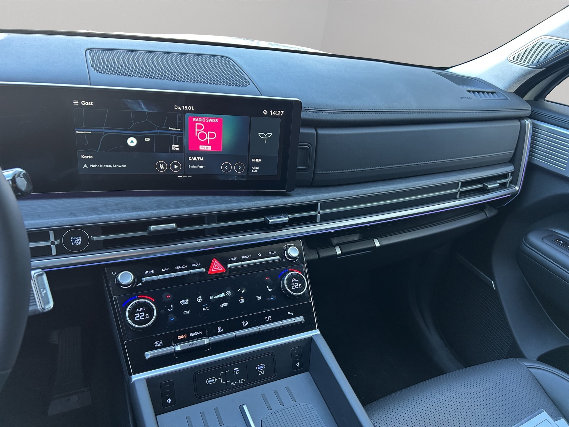 HYUNDAI Santa Fe 1.6 T-GDi PHEV Vertex-image-11
