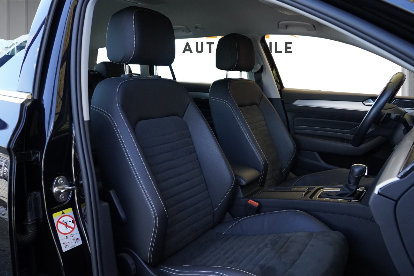 VW Passat 2.0 TDI BMT Elegance DSG *CH Fahrzeug & 190 PS*-image-14