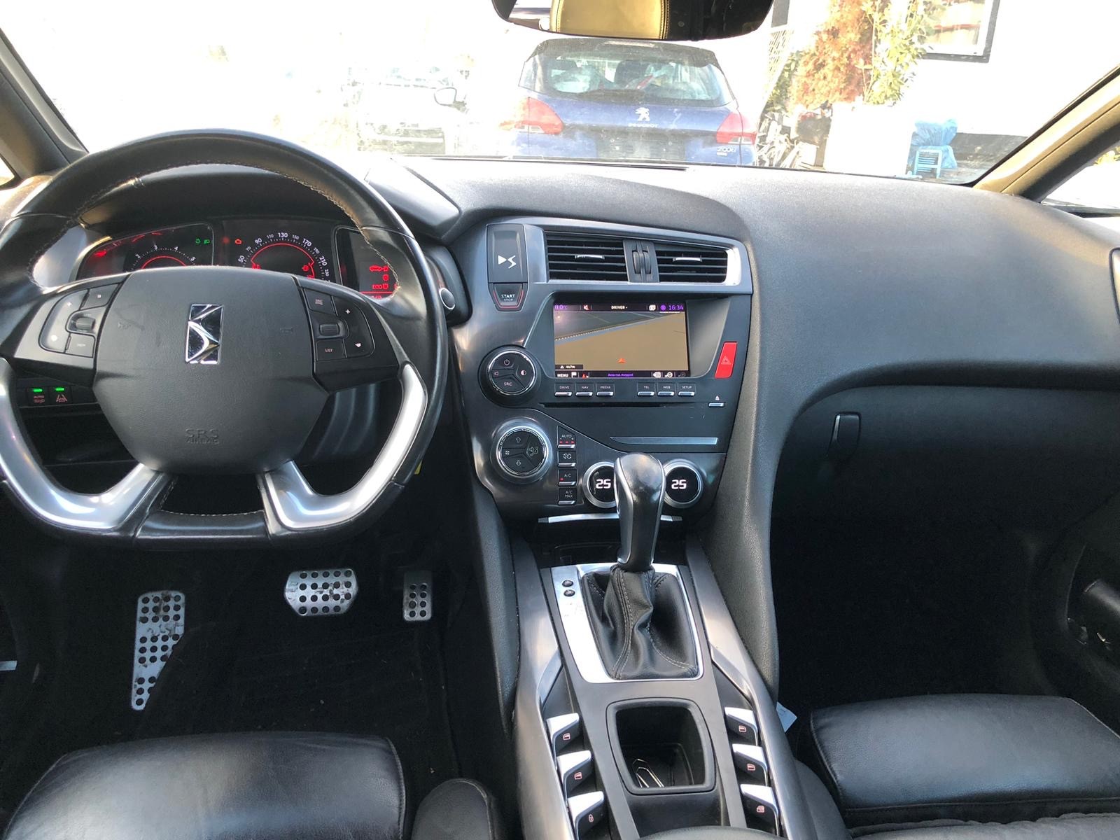 DS AUTOMOBILES DS5 1.6 Turbo SO Chic Automatic-image-12